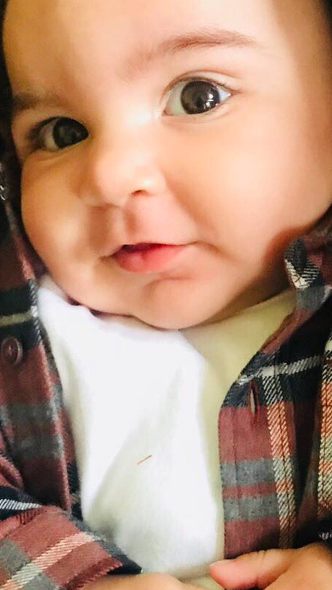 Muhammad is registered to the contest to win money with this photo: beauty, cheek, child, chin, close_up, eye, eyebrow, eyelash, face, forehead, girl, head, human_hair_color, infant, lip, mouth, nose, person, skin, smile