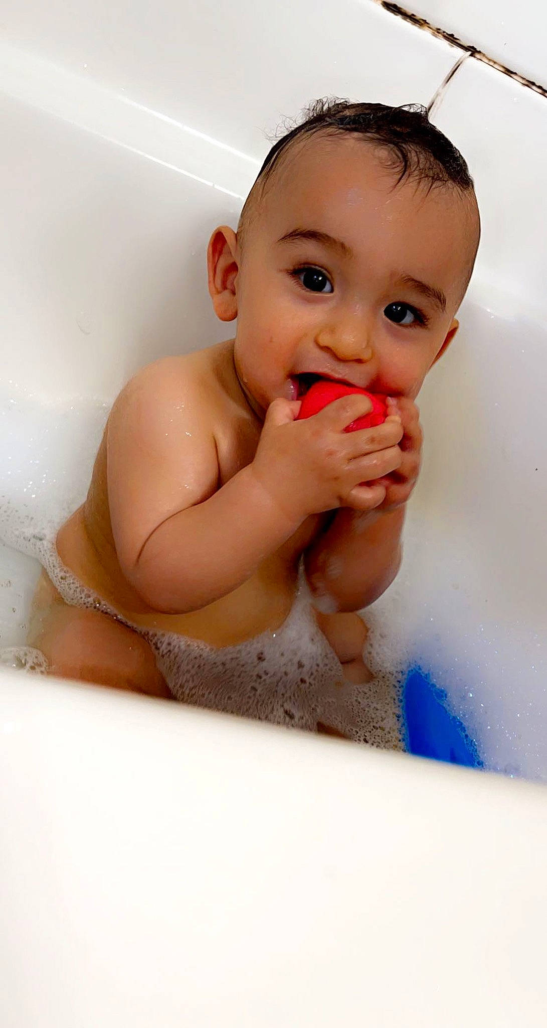 Kenzo joined the competition — help win amazing prizes! baby, baby_bathing, baby_playing_with_toys, bathing, cheek, chest, chin, eyebrow, gesture, happy, head, lip, liquid, neck, nose, person, skin, stomach, thumb, toddler