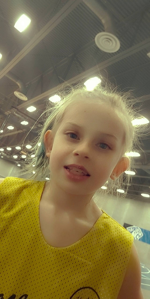 Makynzi joined the competition — help win amazing prizes! cheek, chin, cool, ear, eyebrow, eyelash, forehead, fun, happy, jaw, joy, lip, mouth, neck, nose, person, selfie, shoulder, skin, sleeve