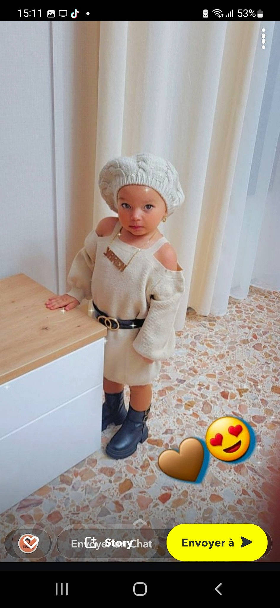 Yaren participe au concours pour gagner de l'argent avec cette photo : baby, baby_toddler_clothing, cap, child, facial_expression, fashion_accessory, flooring, headwear, human_leg, jewellery, knee, peach, person, personal_protective_equipment, play, room, sitting, sock, thigh, toddler