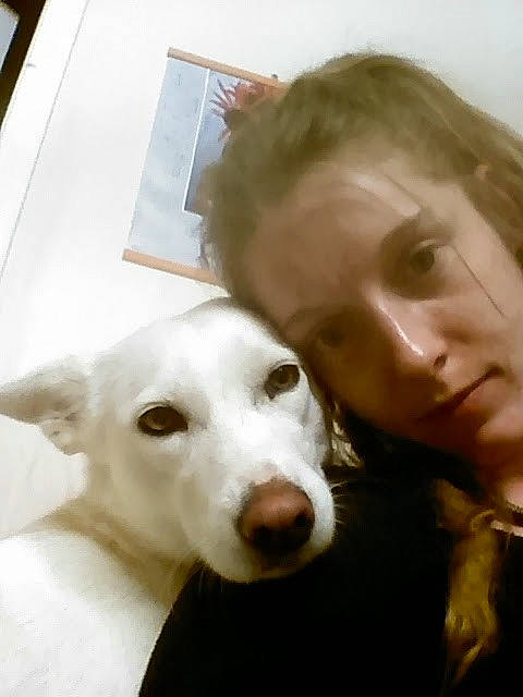 Loupiote participe au concours pour gagner de l'argent avec cette photo : canidae, carnivore, companion_dog, dog, dog_breed, ear, eyebrow, eyelash, fawn, fur, happy, head, iris, jaw, nose, selfie, snout, sporting_group, whiskers, working_animal