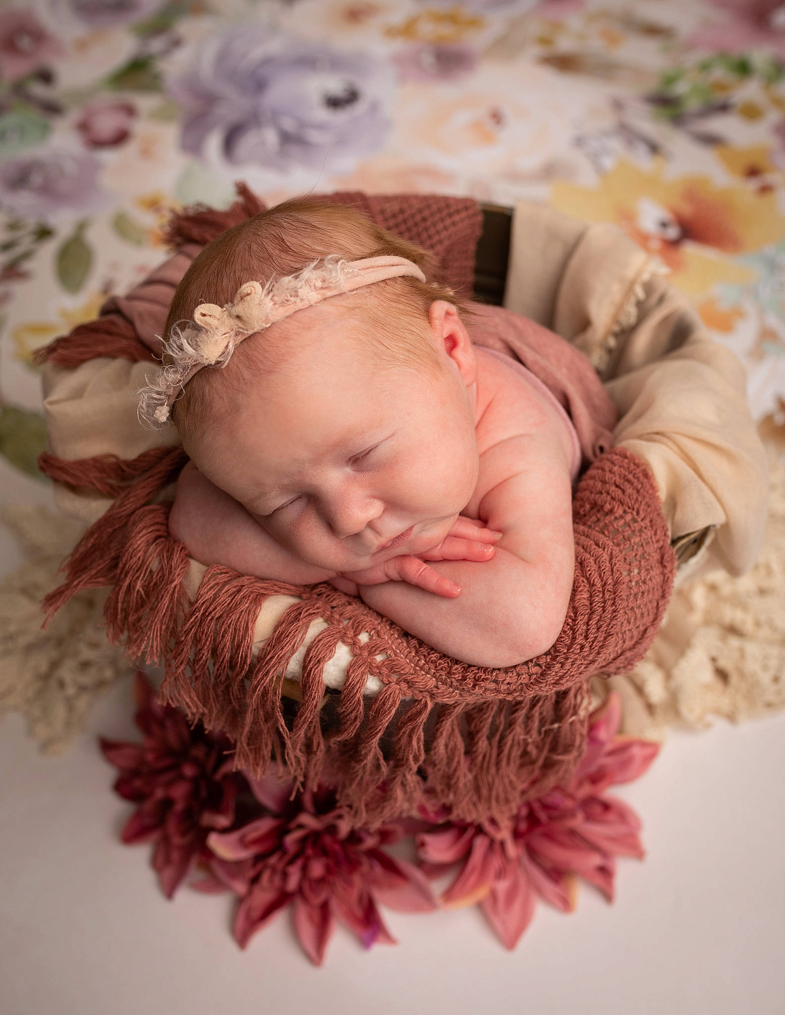 Briar is registered to the contest to win money with this photo: baby, baby_toddler_clothing, fashion_accessory, grass, hair_accessory, happy, headband, headpiece, jewellery, linens, pattern, peach, person, petal, pink, skin, sweetness, textile, toddler, tree