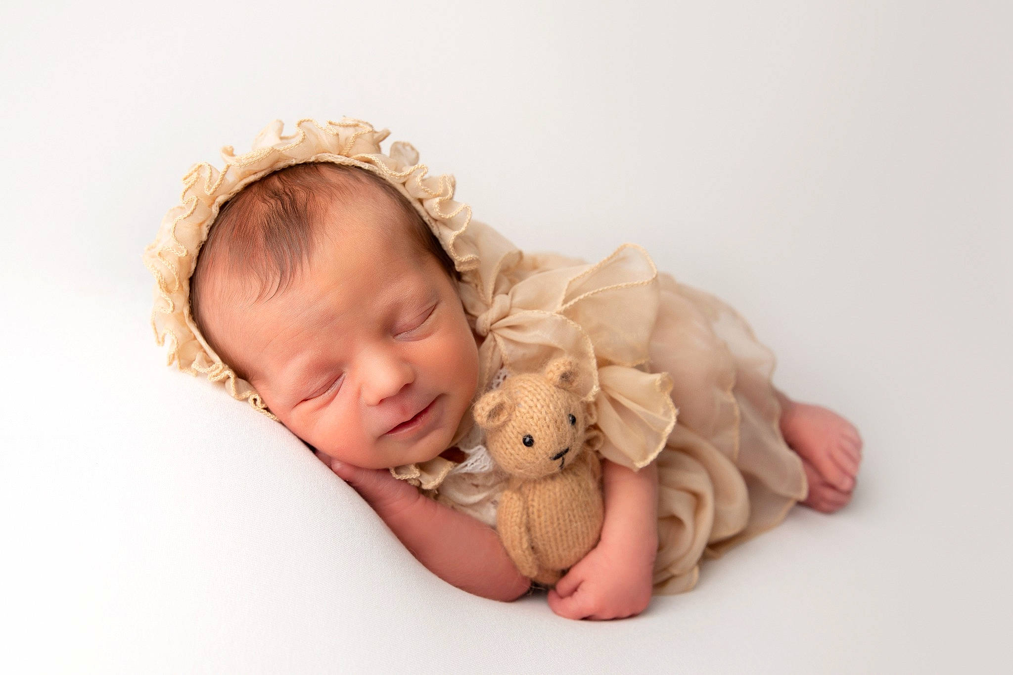 Phoebe is registered to the contest to win money with this photo: arm, baby, baby_products, baby_sleeping, baby_toddler_clothing, bedtime, cheek, comfort, finger, flooring, foot, fur, hand, happy, linens, person, portrait_photography, sitting, sleep, sleeve