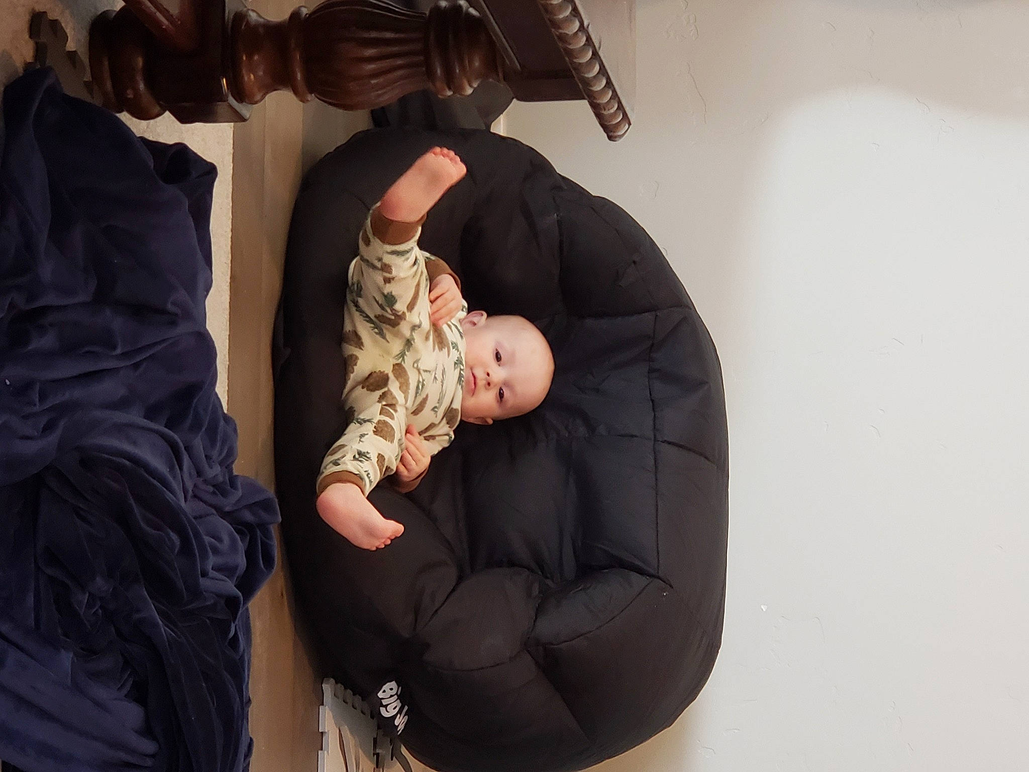 Linkyn joined the competition — help win amazing prizes! baby, baby_products, child, comfort, elbow, flash_photography, foot, fun, gesture, human_body, knee, musical_instrument, person, room, sitting, thigh, toddler