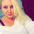 Lyndsay W.
