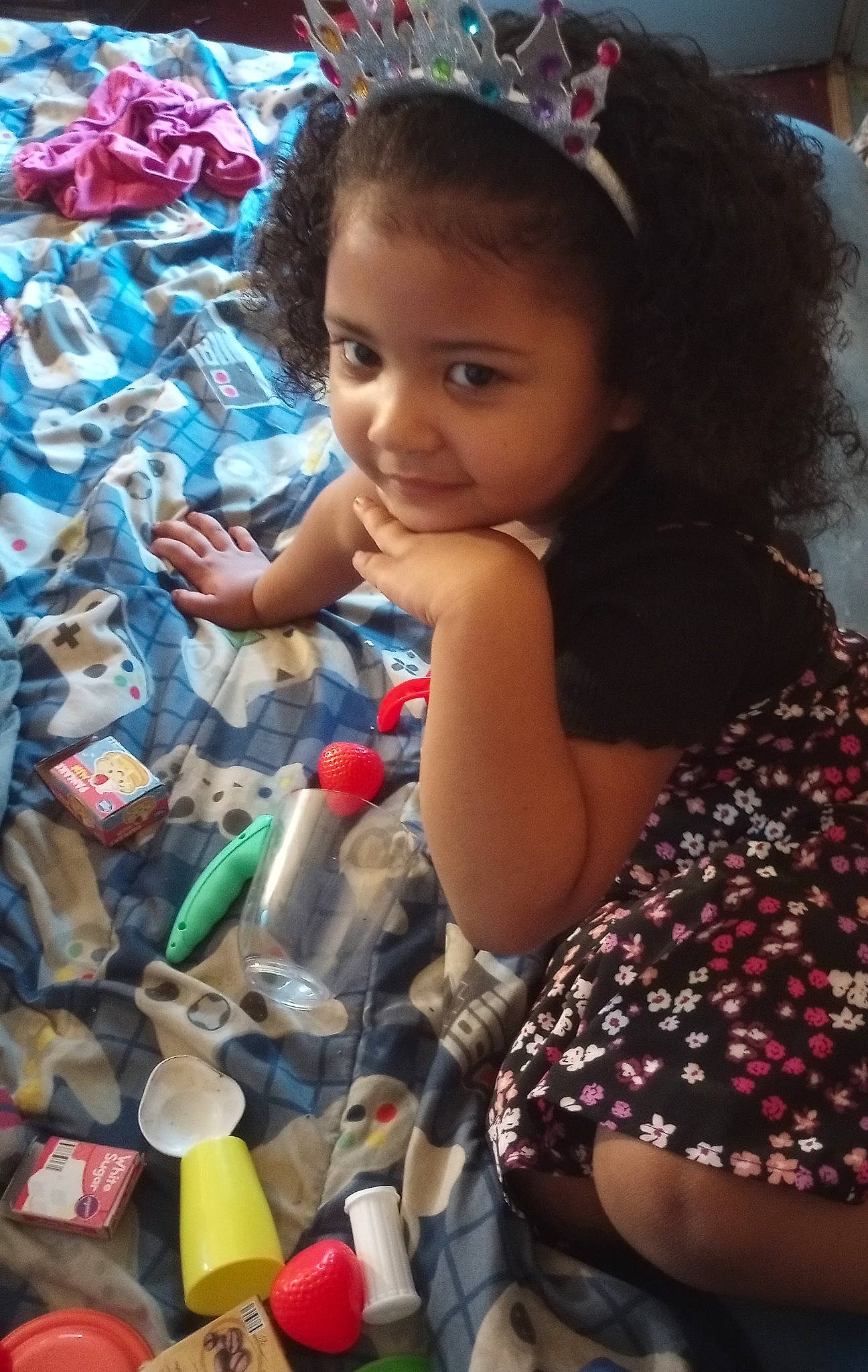 Rachael is registered to the contest to win money with this photo: child, drinkware, event, fashion_accessory, fun, hair_accessory, happy, headband, jewellery, market, pattern, people, person, plastic, plastic_bottle, play, room, snapshot, t_shirt, toddler