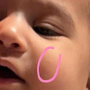 Myla a rejoint le concours — aidez-le/la à gagner de superbes lots ! baby, face, closeup, skin, infant, cheek, forehead, clothing, white, button, heart, expression, child, young, portrait, cute, person, human, head, soft