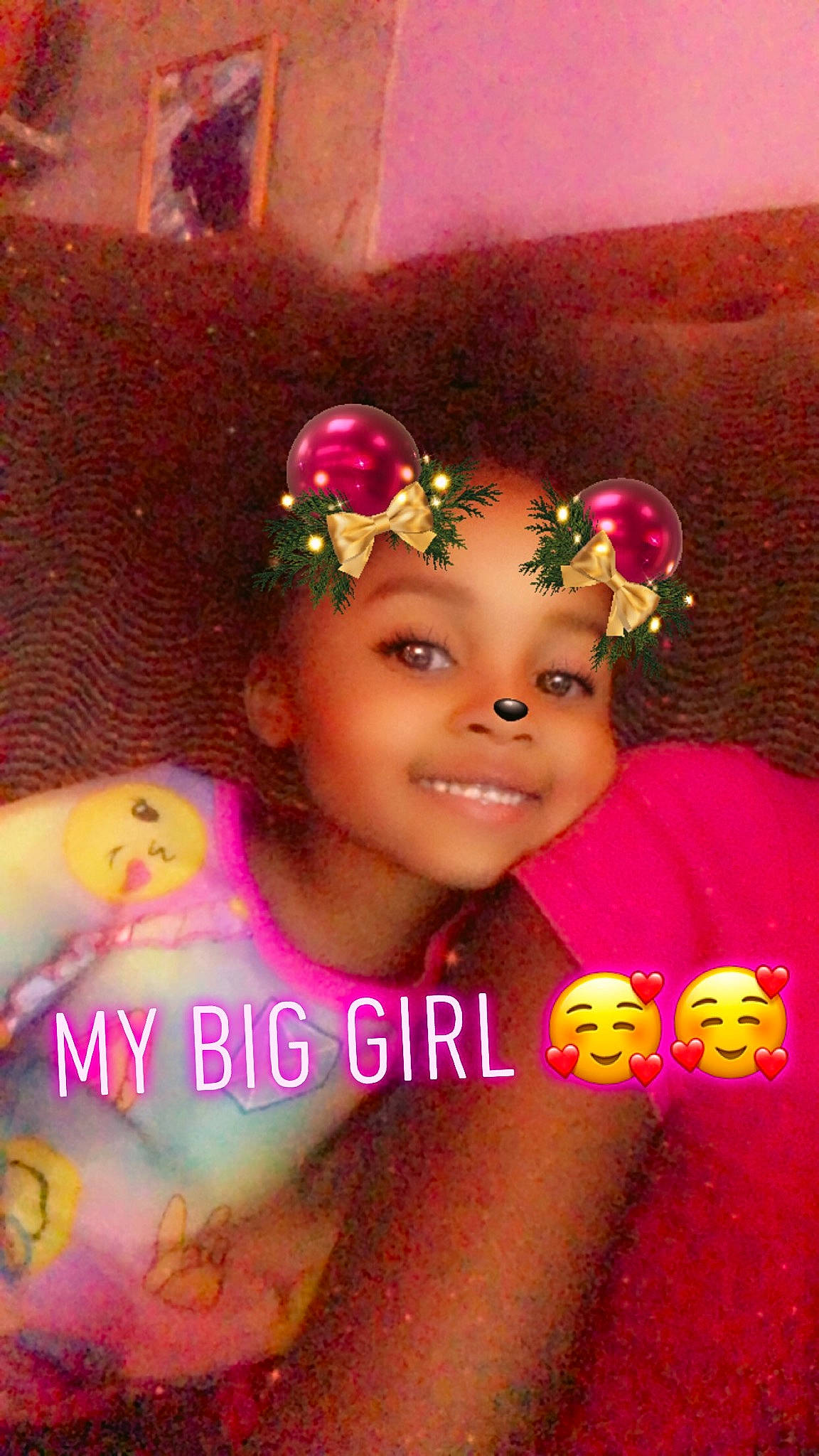 Iamme is registered to the contest to win money with this photo: cheek, child, face, forehead, fun, girl, hair_accessory, hair_coloring, happiness, head, infant, joy, lip, magenta, nose, person, pink, purple, skin, smile