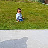 Ayoub a rejoint le concours — aidez-le/la à gagner de superbes lots ! toddler, child, grass, lawn, backyard, pacifier, shadow, concrete, fence, house, sky, cloud, greenery, outdoor, daylight, casual_clothing, curious, sitting, portrait, young_child