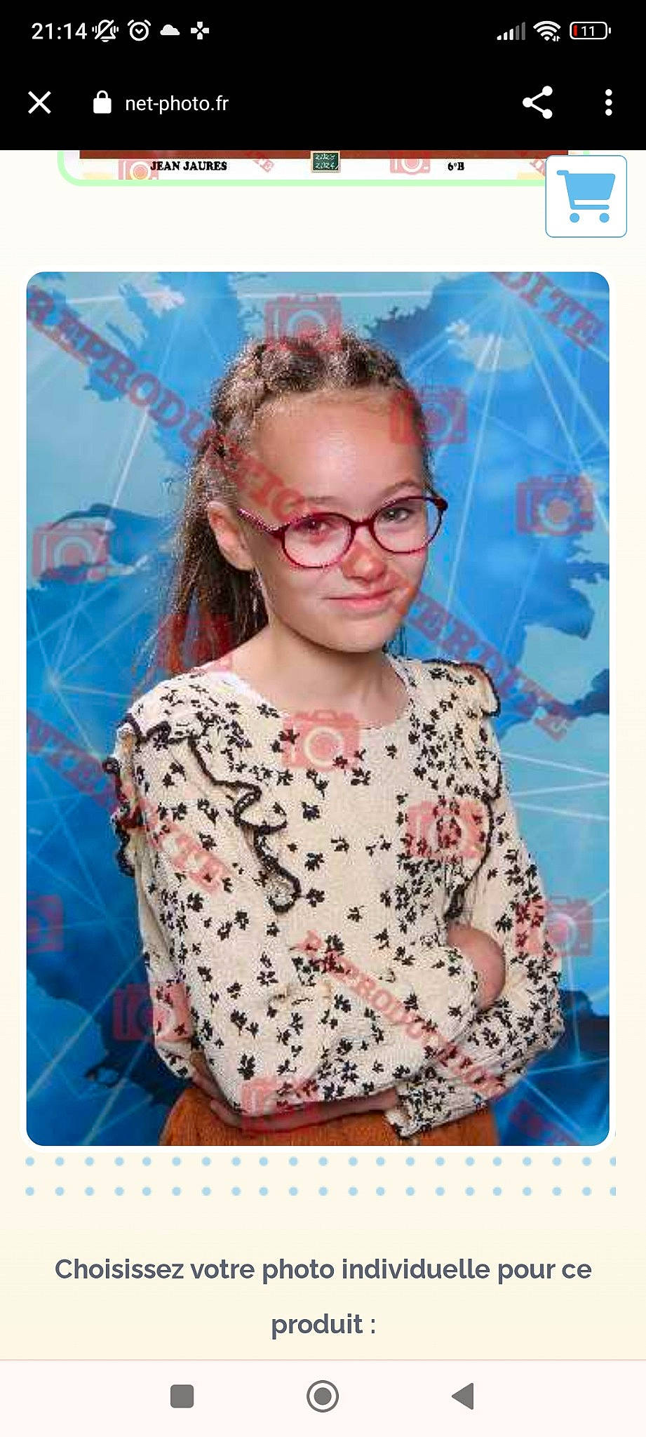 Camelia participe au concours pour gagner de l'argent avec cette photo : child, day_dress, electric_blue, eyewear, fashion_design, fun, glasses, hair, happy, joy, leisure, magenta, pattern, person, portrait_photography, recreation, rectangle, sleeve, smile, vintage_clothing