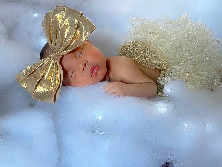 Halo joined the competition — help win amazing prizes! baby, baby_sleeping, baby_toddler_clothing, blond, comfort, eye, fashion_accessory, hair_accessory, happy, hat, head, headband, headgear, headpiece, headwear, jewellery, people_in_nature, person, picture_frame, skin