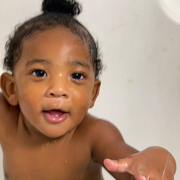 Drelyn joined the competition — help win amazing prizes! arm, baby_bathing, bathing, cheek, chin, ear, eye, eyebrow, eyelash, face, forehead, gesture, hair, happy, iris, lip, neck, nose, person, skin