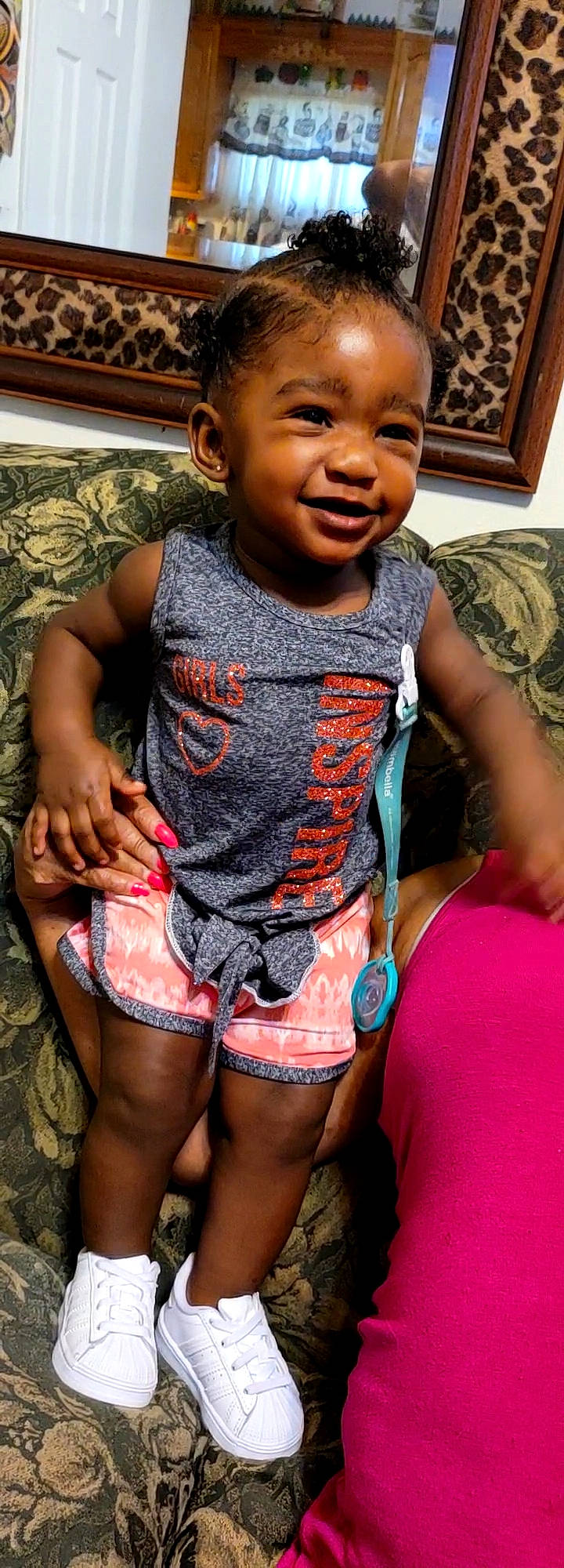 Mulan is registered to the contest to win money with this photo: adaptation, black, black_hair, cheek, cool, eye, face, finger, hairstyle, happy, joint, mouth, muscle, nose, organ, person, skin, sleeve, smile, thigh