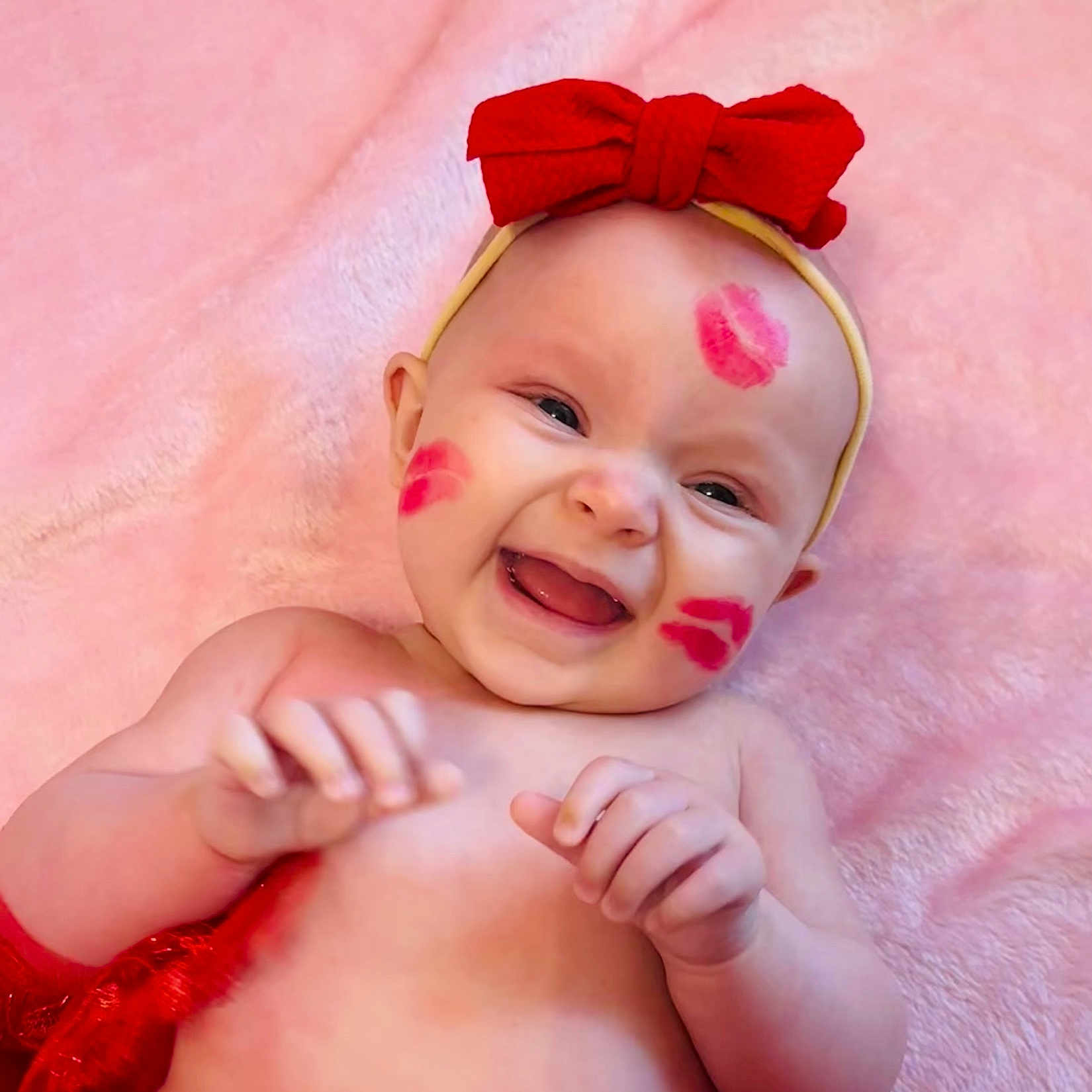 Viv is registered to the contest to win money with this photo: accessories, baby, babylaughing, cosmetics, face, happy, head, headband, jewelry, laughing, lipstick, necklace, newborn, person, photography, portrait, smile
