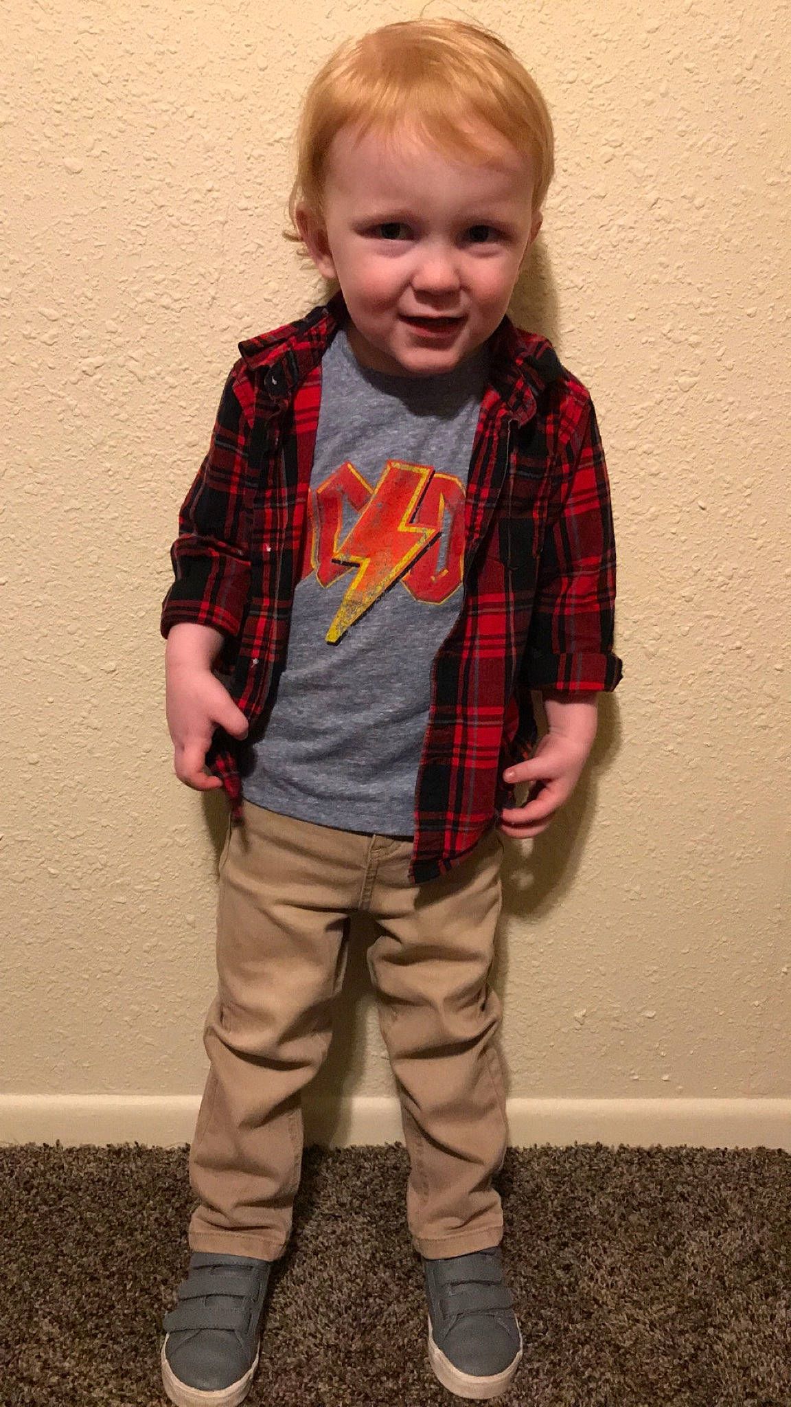 Kaysyn is registered to the contest to win money with this photo: child, child_model, clothing, cool, denim, design, footwear, jacket, jeans, outerwear, pattern, person, plaid, pocket, shoe, sleeve, standing, t_shirt, tartan, textile