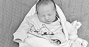 Tobias participe au concours pour gagner de l'argent avec cette photo : newborn, baby, sleeping, blanket, clothing, cute, infant, face, peaceful, resting, soft, wrapped, indoors, portrait, monochrome, toddler, child, cozy, fabric, cute_character