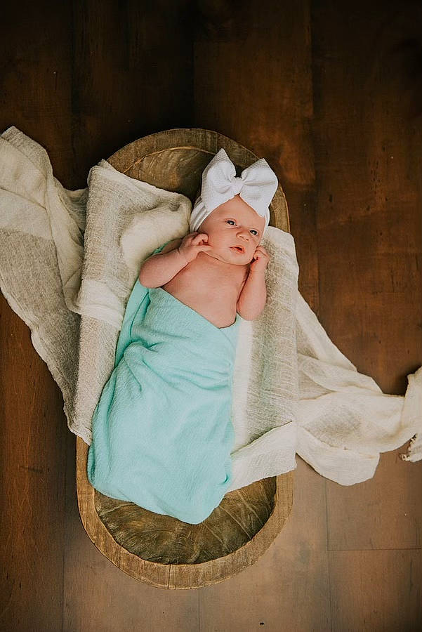 Mckinley is registered to the contest to win money with this photo: baby_toddler_clothing, comfort, linens, person, towel