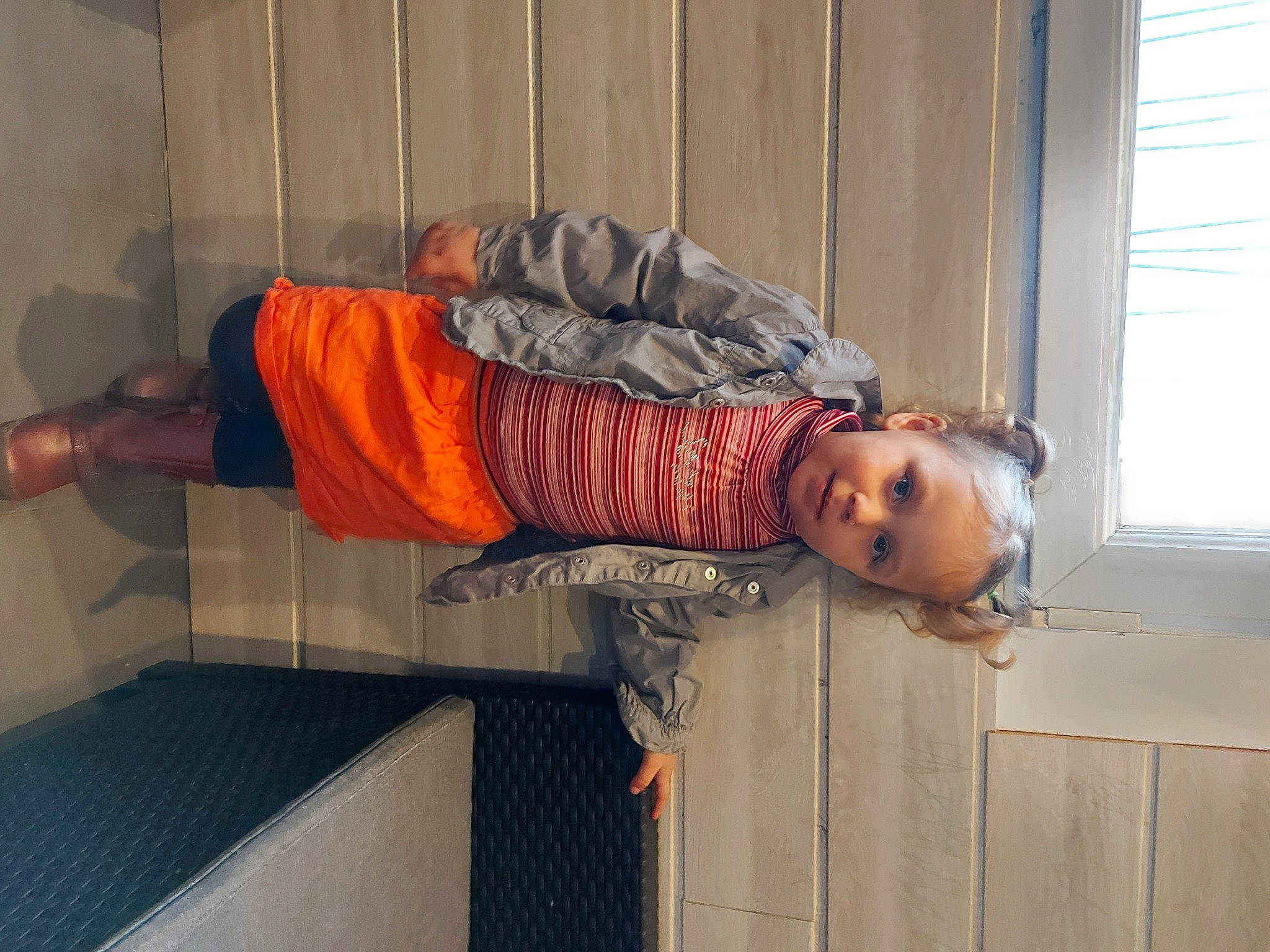 Lutchiana participe au concours pour gagner de l'argent avec cette photo : person