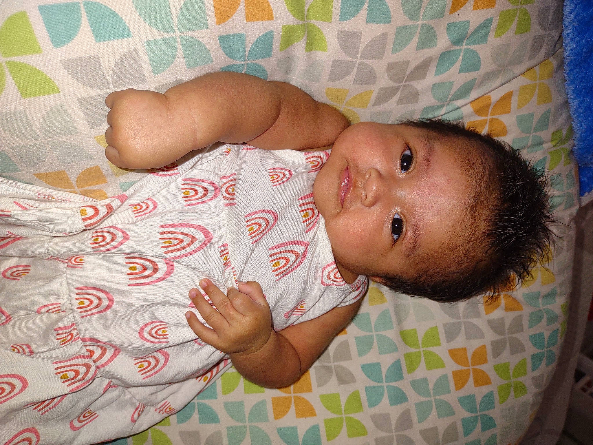 Dahlia is registered to the contest to win money with this photo: baby, baby_safety, baby_toddler_clothing, cheek, comfort, eye, face, finger, hand, happy, head, iris, lip, mammal, nose, person, pink, skin, smile, textile