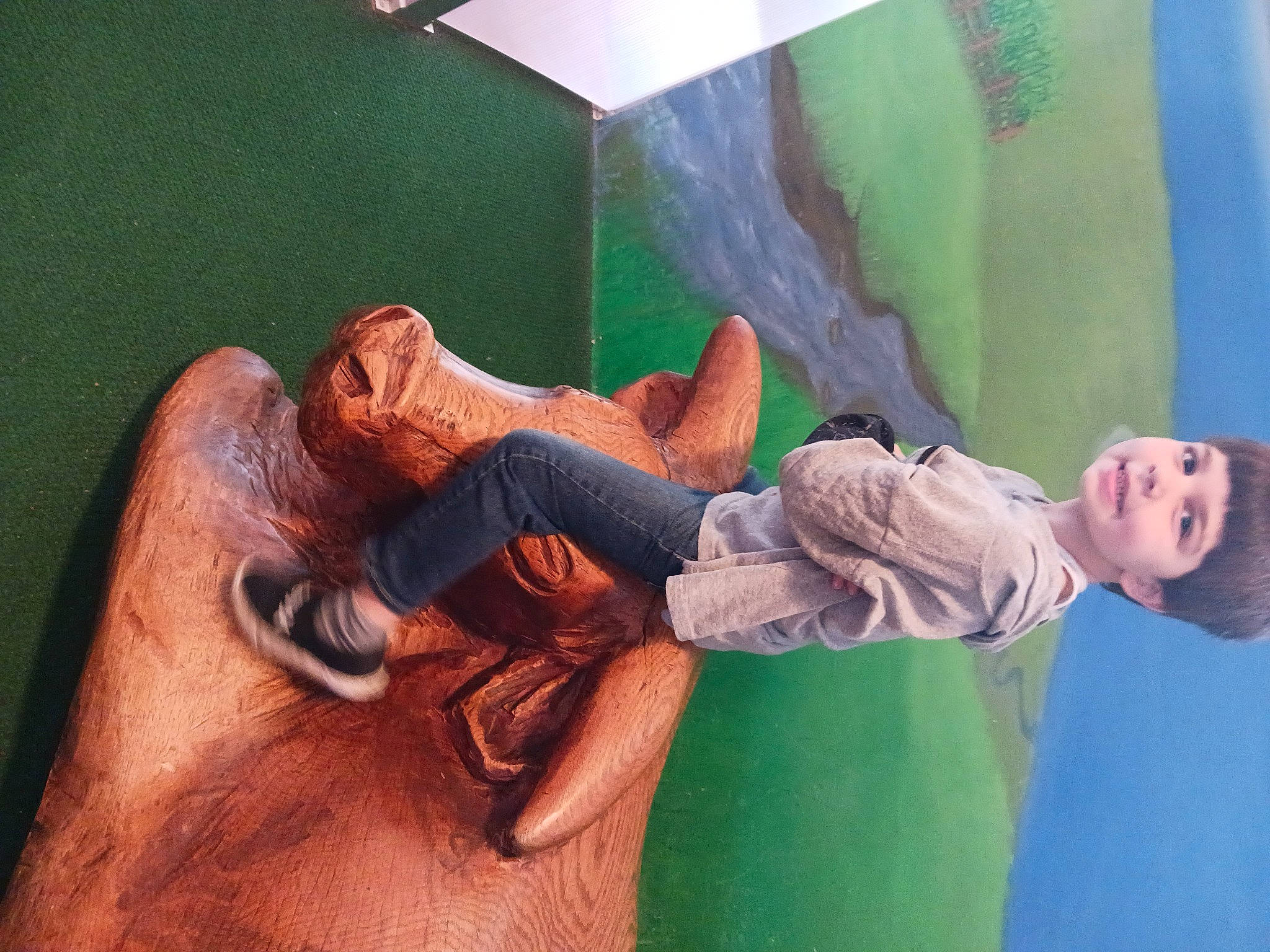 Sami is registered to the contest to win money with this photo: art, barefoot, comfort, denim, elbow, foot, fun, gesture, happy, human_leg, illustration, jeans, joy, knee, leg, leisure, person, room, sneakers, t_shirt