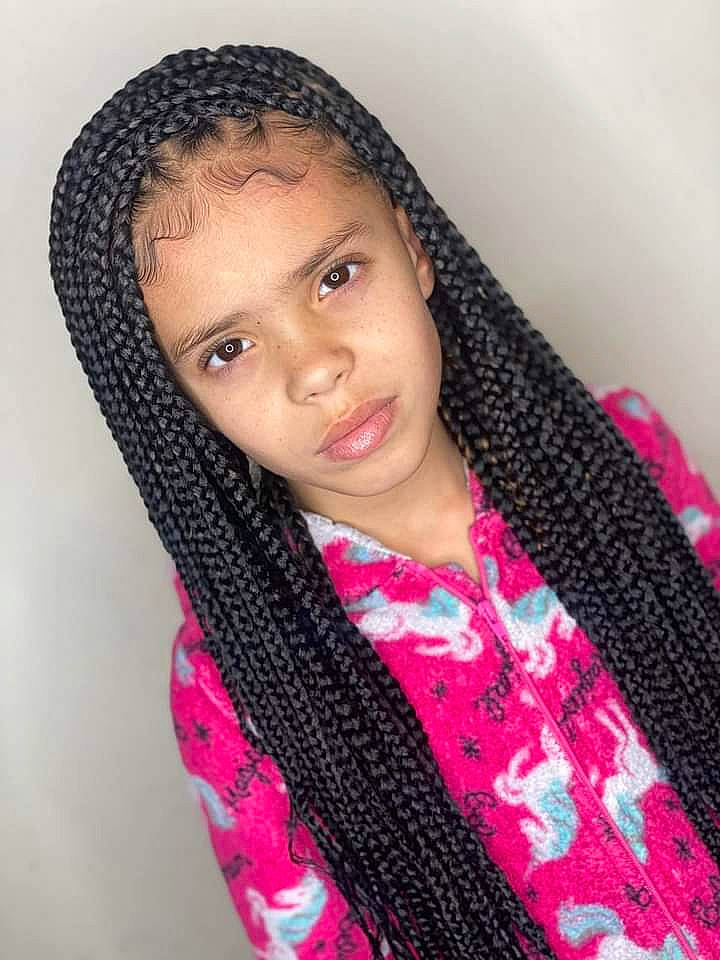 Aubrey is registered to the contest to win money with this photo: black_hair, chin, cool, creative_arts, eye, eyebrow, eyelash, face, fashion_design, forehead, hair, hairstyle, headgear, lip, neck, nose, person, pink, skin, sleeve