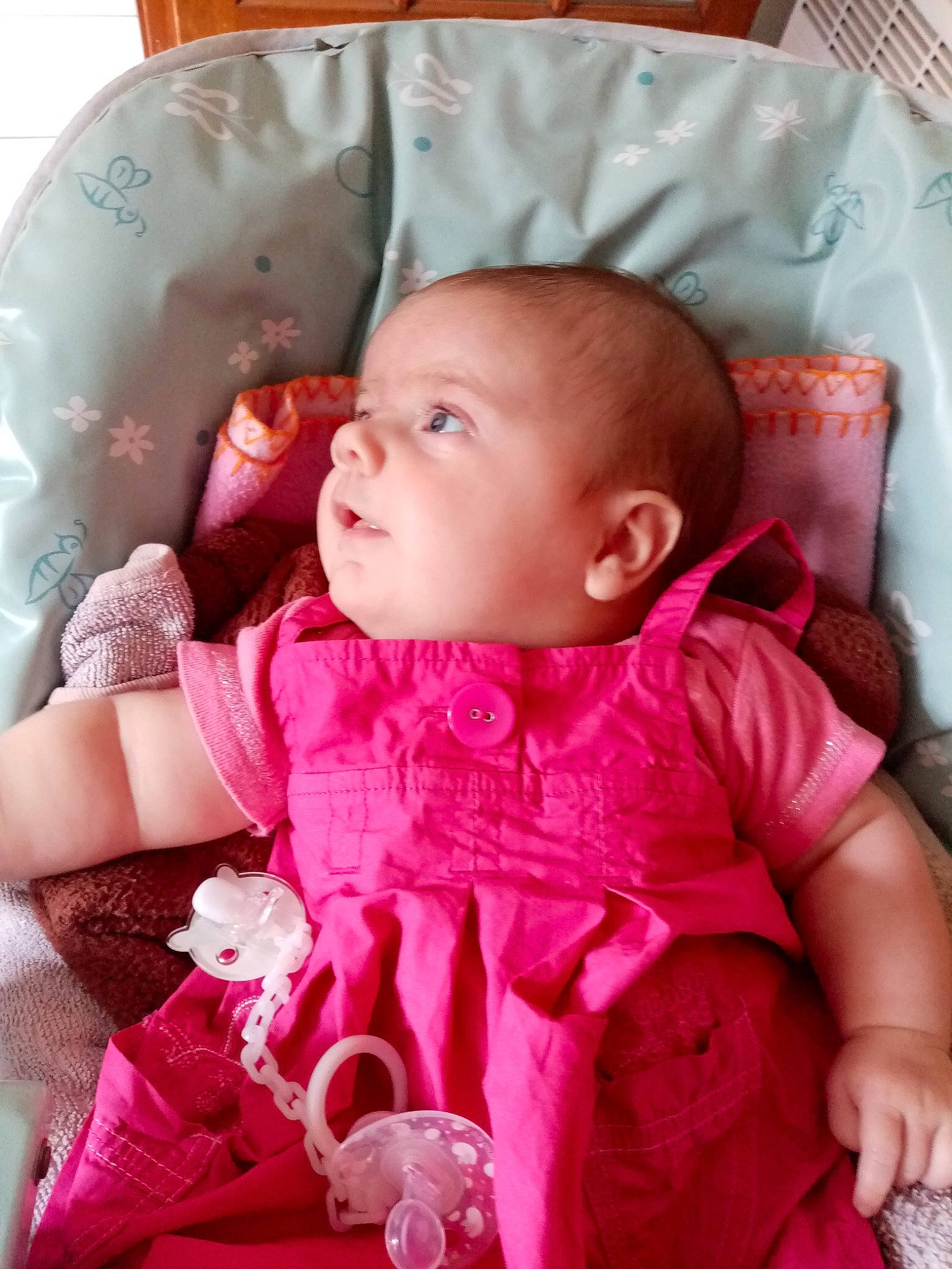 Kanel participe au concours pour gagner de l'argent avec cette photo : baby, baby_products, cheek, child, eye, face, head, person, pink, product, skin, textile, toddler