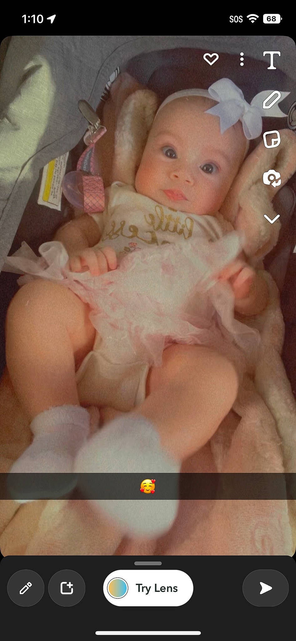 Malia is registered to the contest to win money with this photo: abdomen, baby, baby_products, baby_toddler_clothing, blond, cheek, chest, child, comfort, diaper, eyelash, human_leg, person, pink, sitting, skin, stomach, thigh, thumb, toddler