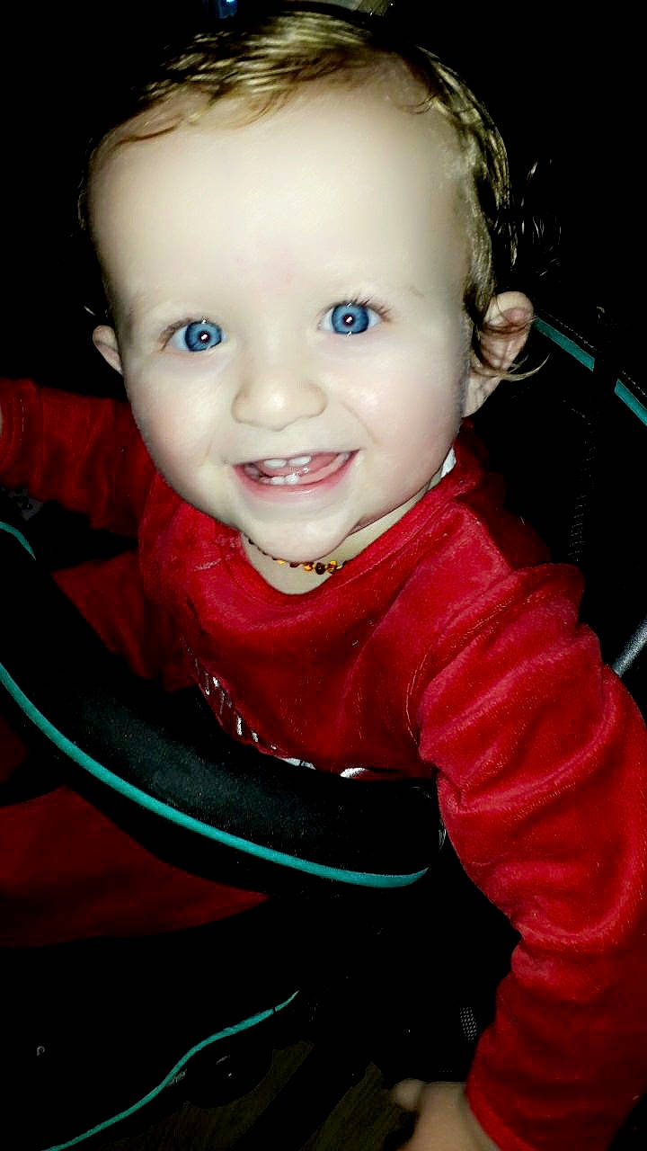 Calvin a rejoint le concours — aidez-le/la à gagner de superbes lots ! baby_laughing, baby_toddler_clothing, cheek, child, child_model, chin, ear, eyebrow, forehead, hairstyle, iris, joy, laugh, lip, person, pleased, portrait, portrait_photography, toddler, tooth