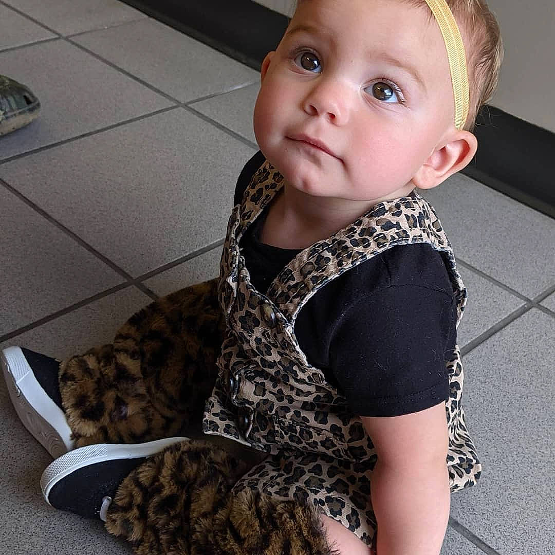 Mazikeen joined the competition — help win amazing prizes! arm, baby_toddler_clothing, cool, face, happy, head, iris, joint, lip, neck, outerwear, person, shoulder, skin, sleeve, sportswear, t_shirt, thigh, toddler, trunk