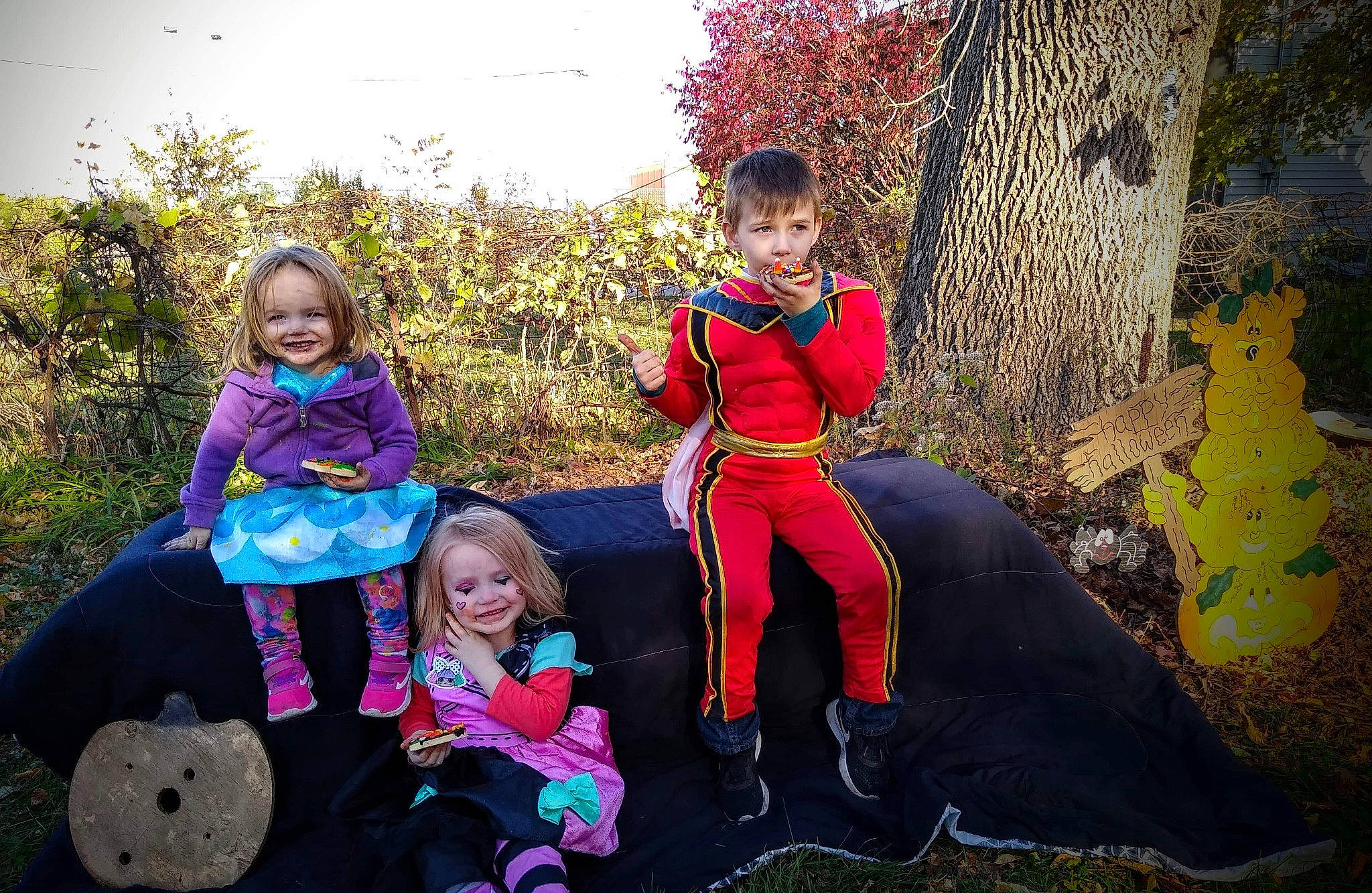 Everlee is registered to the contest to win money with this photo: adaptation, boot, event, fun, grass, happy, joy, landscape, leisure, magenta, people_in_nature, person, plant, recreation, sitting, sneakers, spring, sunlight, tints_and_shades, toddler