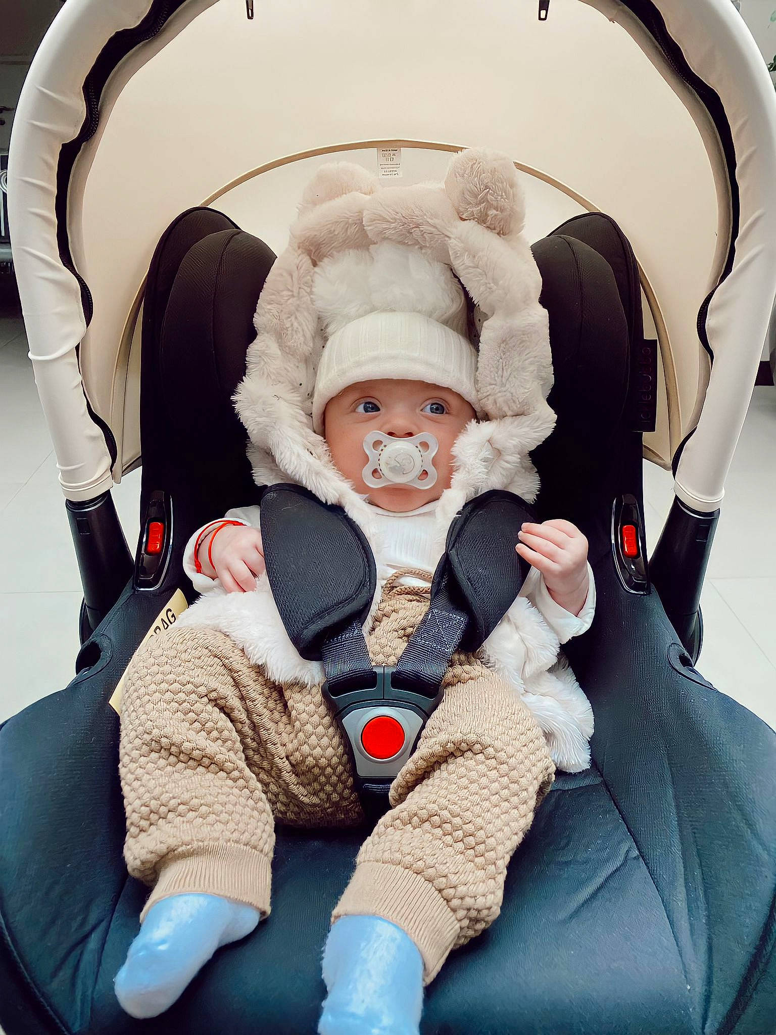 Bianca joined the competition — help win amazing prizes! auto_part, baby, baby_carriage, baby_in_car_seat, baby_products, baby_safety, baby_sleeping, baby_toddler_clothing, car_seat, car_seat_cover, child, comfort, fun, head_restraint, headwear, lap, person, seat_belt, service, sitting