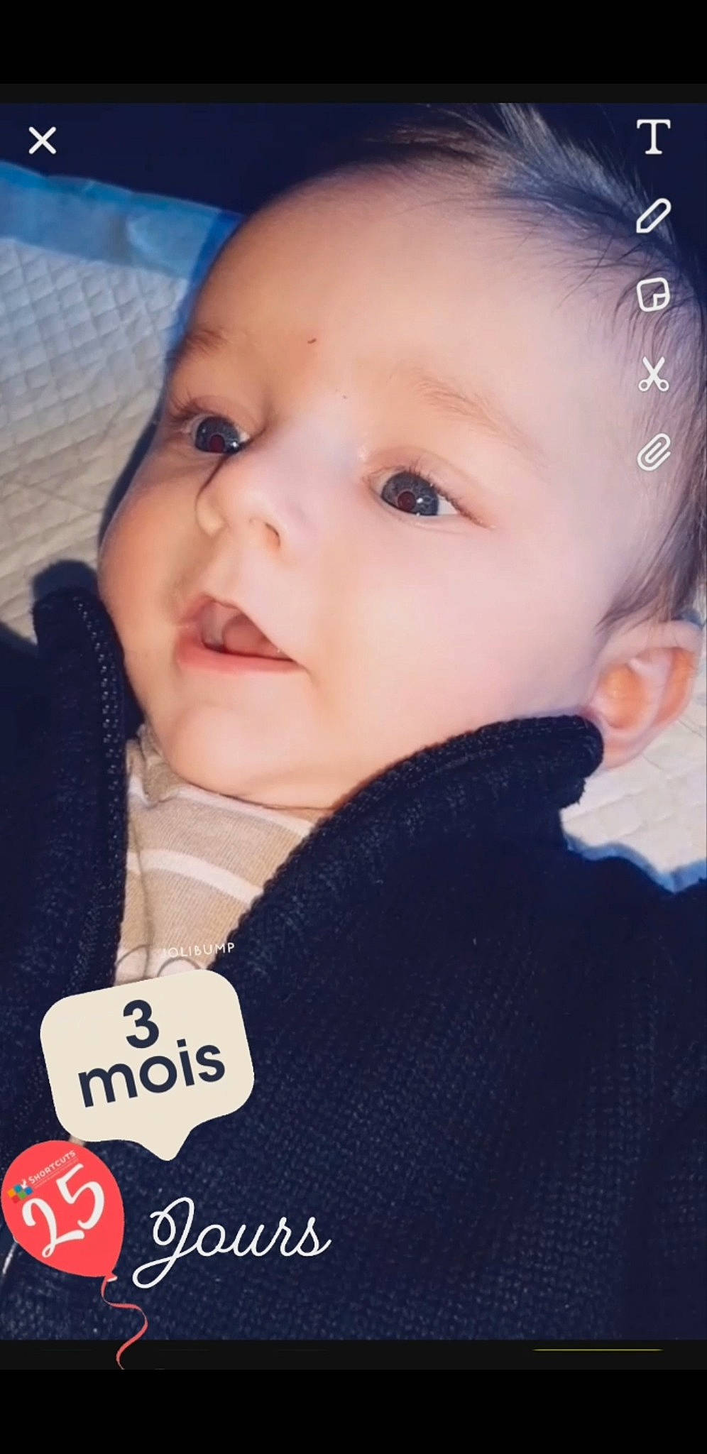 Mylann a rejoint le concours — aidez-le/la à gagner de superbes lots ! baby, baby_toddler_clothing, cheek, child, chin, cool, eye, eyebrow, eyelash, facial_expression, flash_photography, happy, iris, lip, mouth, nose, person, product, skin, sleeve