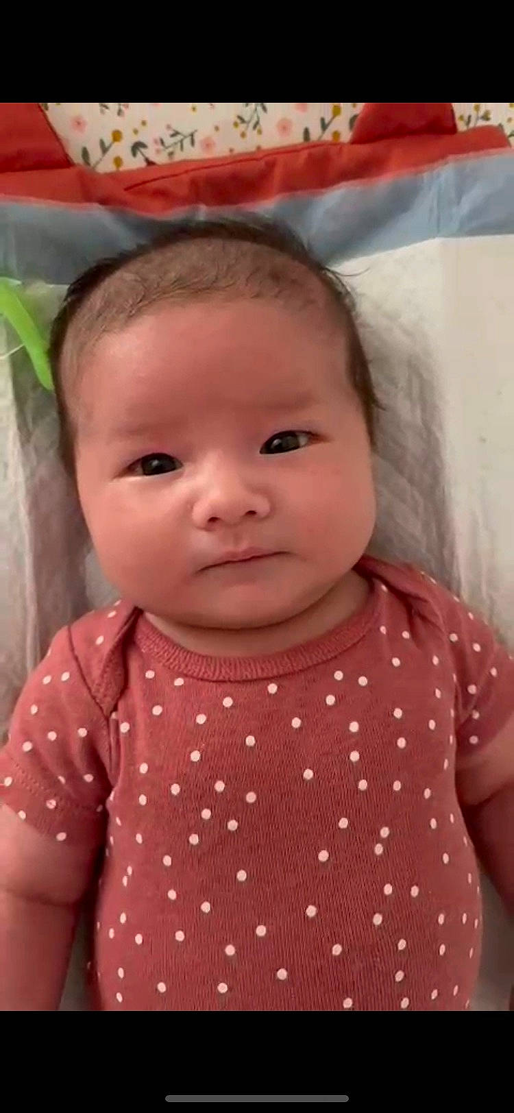 Nehmya a rejoint le concours — aidez-le/la à gagner de superbes lots ! baby, baby_toddler_clothing, cheek, chin, clothing, eye, eyelash, face, facial_expression, hairstyle, head, human, iris, lip, mouth, neck, nose, person, skin, sleeve