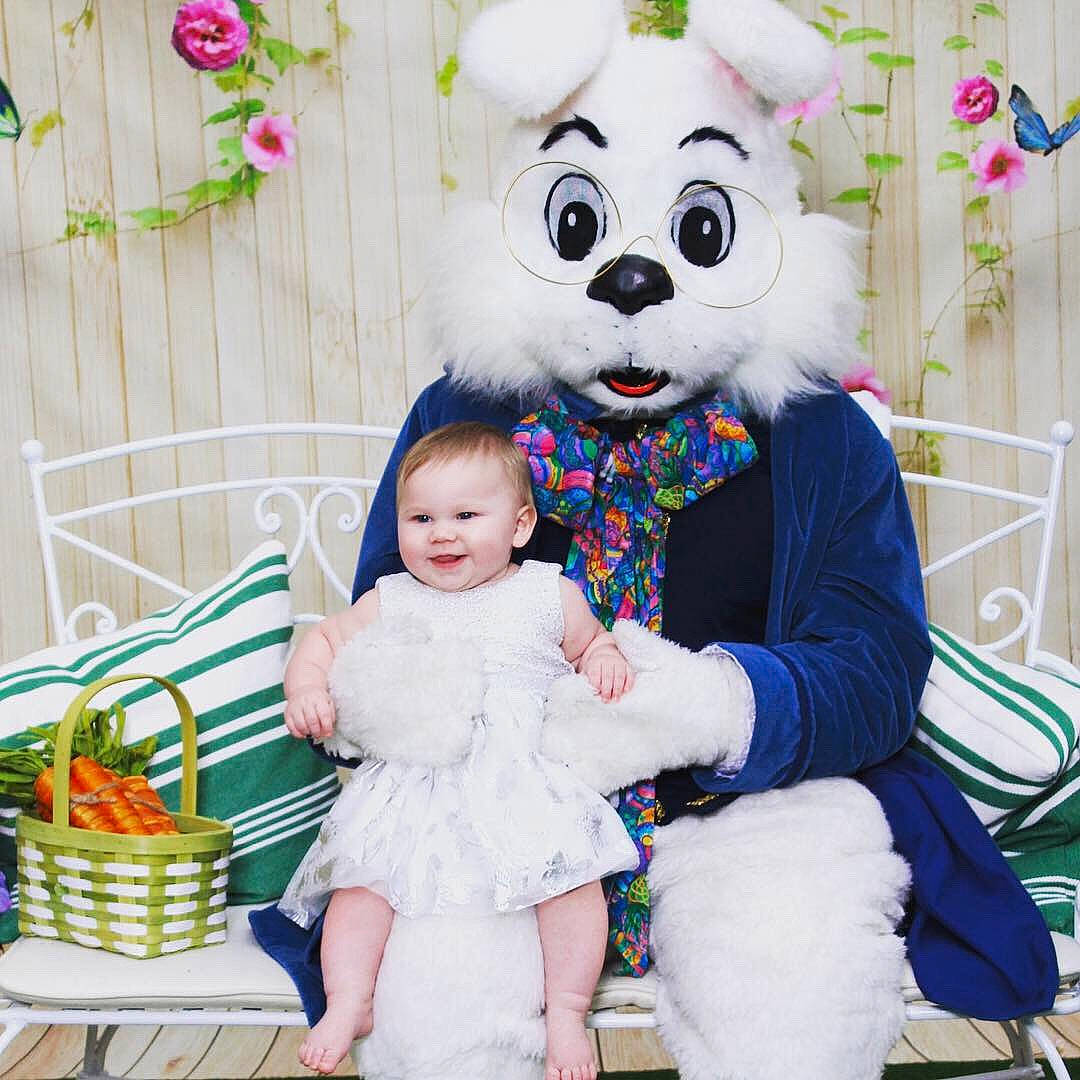 Anniston is registered to the contest to win money with this photo: child, ear, easter, easter_bunny, fur, happy, holiday, outerwear, person, rabbit, rabbits_and_hares, toddler