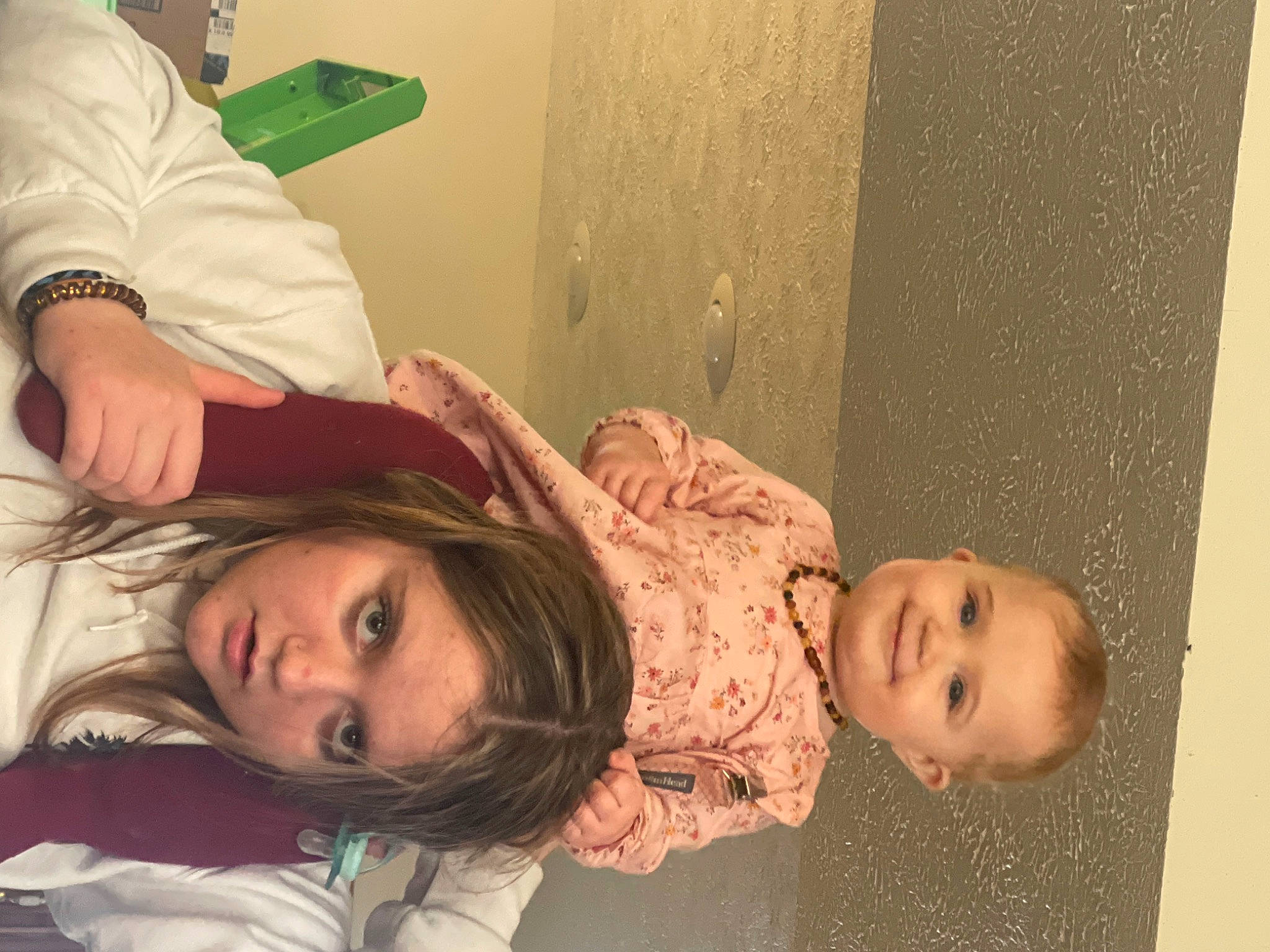 Remingtyn is registered to the contest to win money with this photo: abdomen, baby, blond, cheek, child, comfort, eyelash, facial_expression, fun, gesture, happy, human_body, joint, joy, mouth, nose, organ, person, room, skin