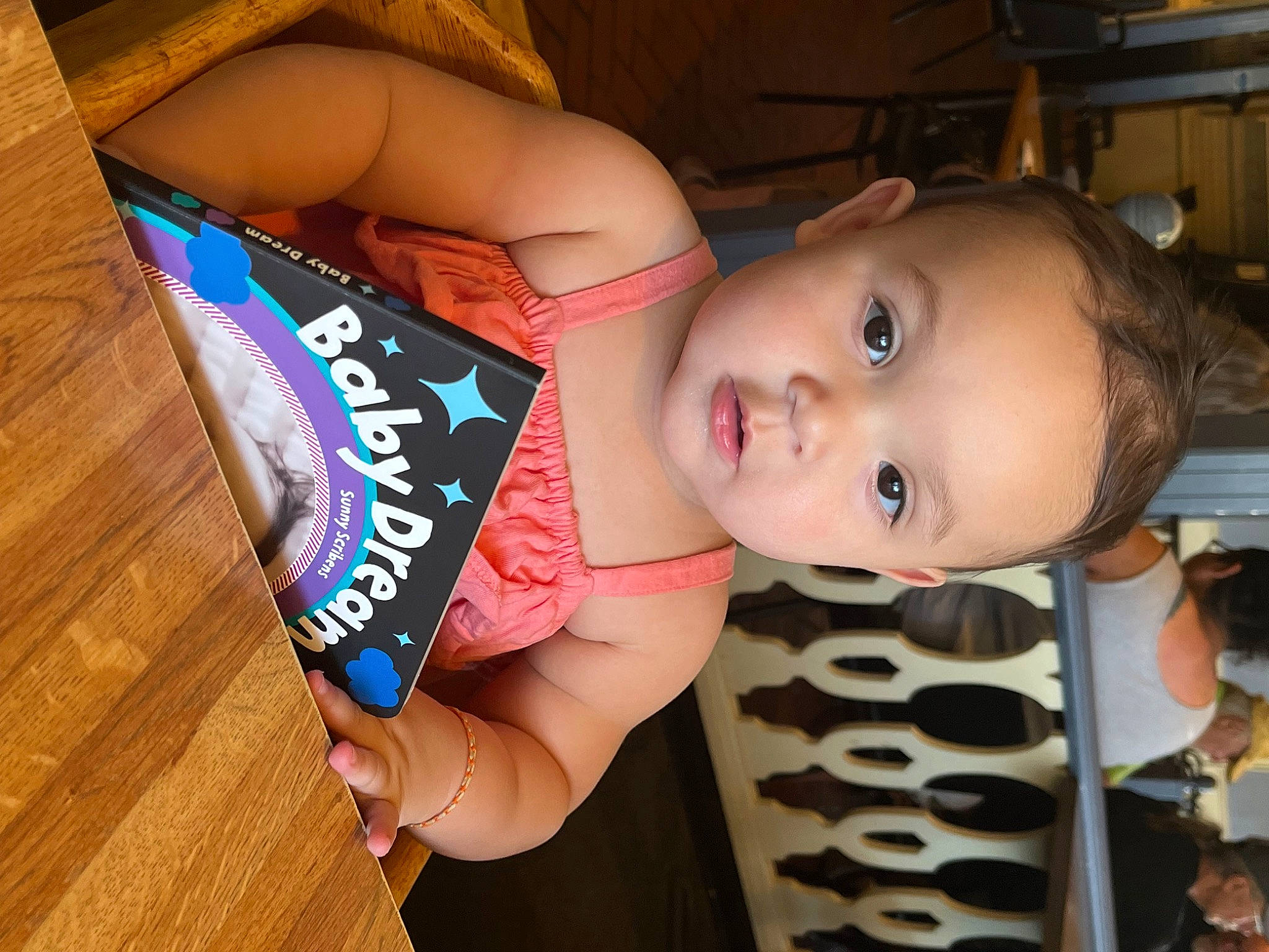 Lunafreya is registered to the contest to win money with this photo: abdomen, baby, black_hair, chest, child, elbow, electric_blue, eyelash, finger, hand, happy, human_leg, nail, person, skin, thigh, thumb, toddler, trunk, wood