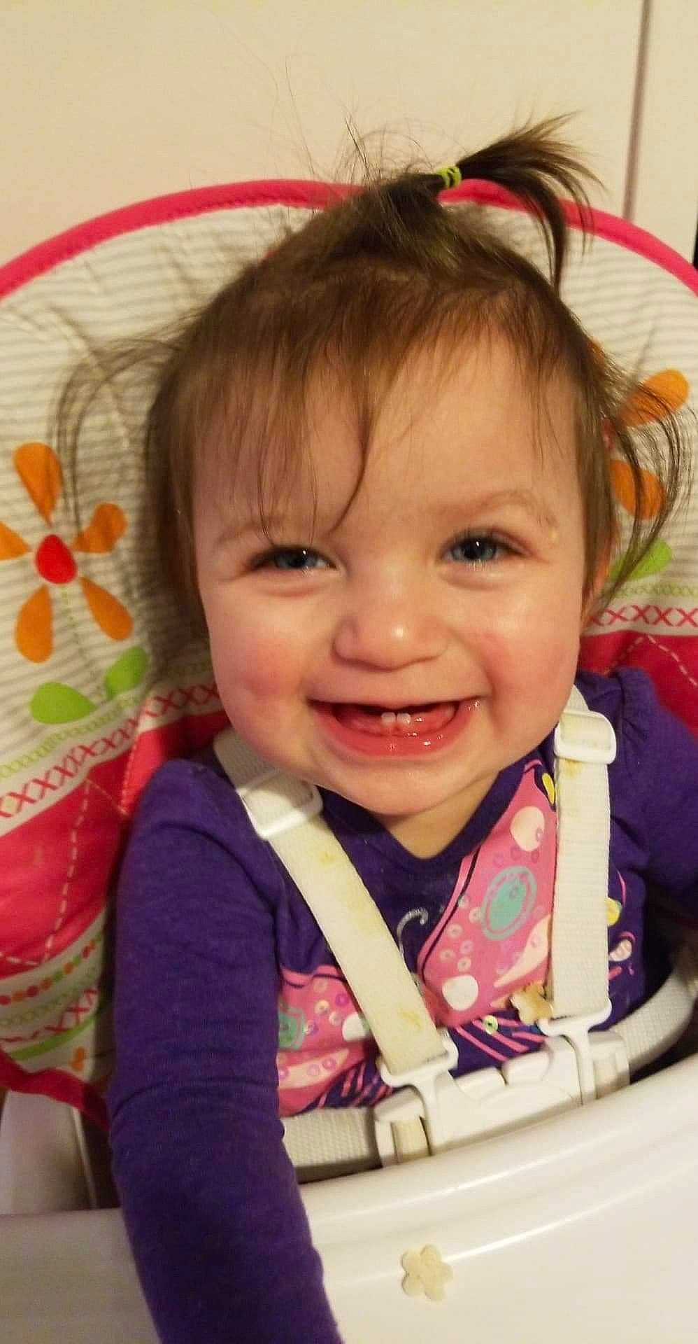 Arwen is registered to the contest to win money with this photo: baby, brown_hair, cheek, child, chin, eye, face, facial_expression, forehead, head, iris, joy, laugh, lip, mouth, nose, person, product, skin, smile