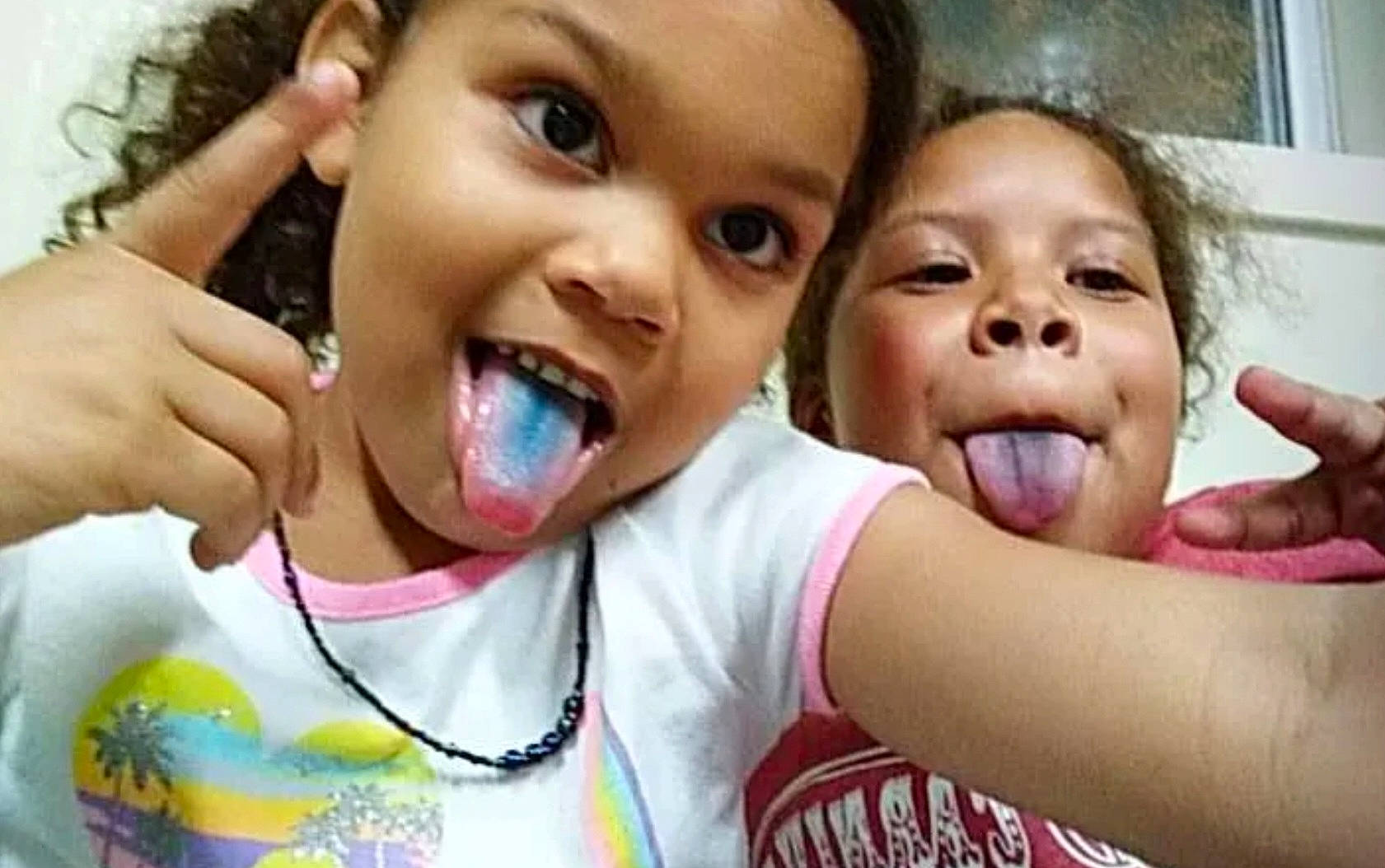 Za'Niayh joined the competition — help win amazing prizes! cheek, chin, ear, eyebrow, eyelash, face, finger, gesture, happy, human, jaw, lip, mouth, neck, nose, organ, person, sharing, skin, smile