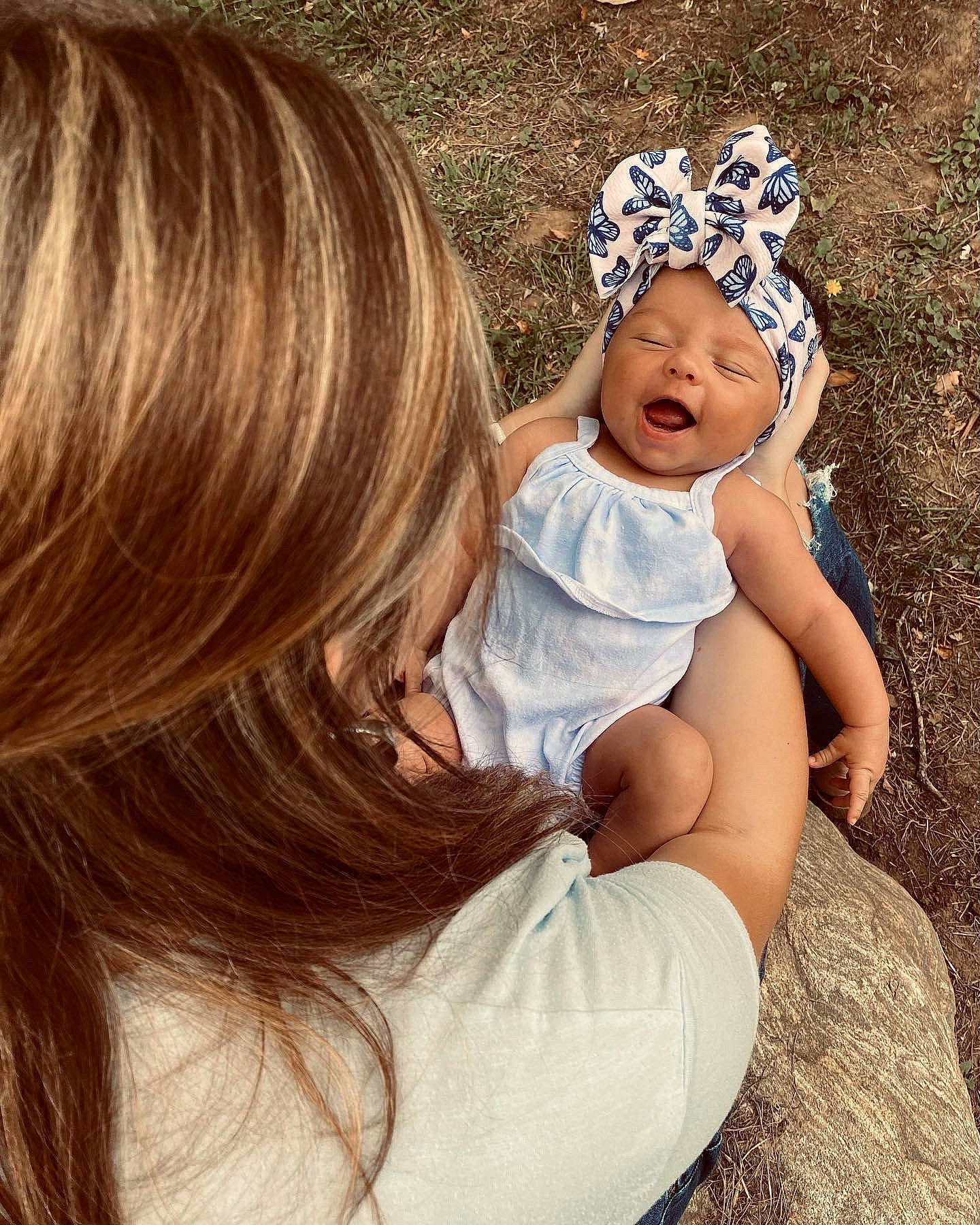 Bristol joined the competition — help win amazing prizes! baby, blond, child, eye, flash_photography, fun, gesture, grass, hair, hair_accessory, hairstyle, happy, headband, headpiece, headwear, human_body, iris, jewellery, people_in_nature, person