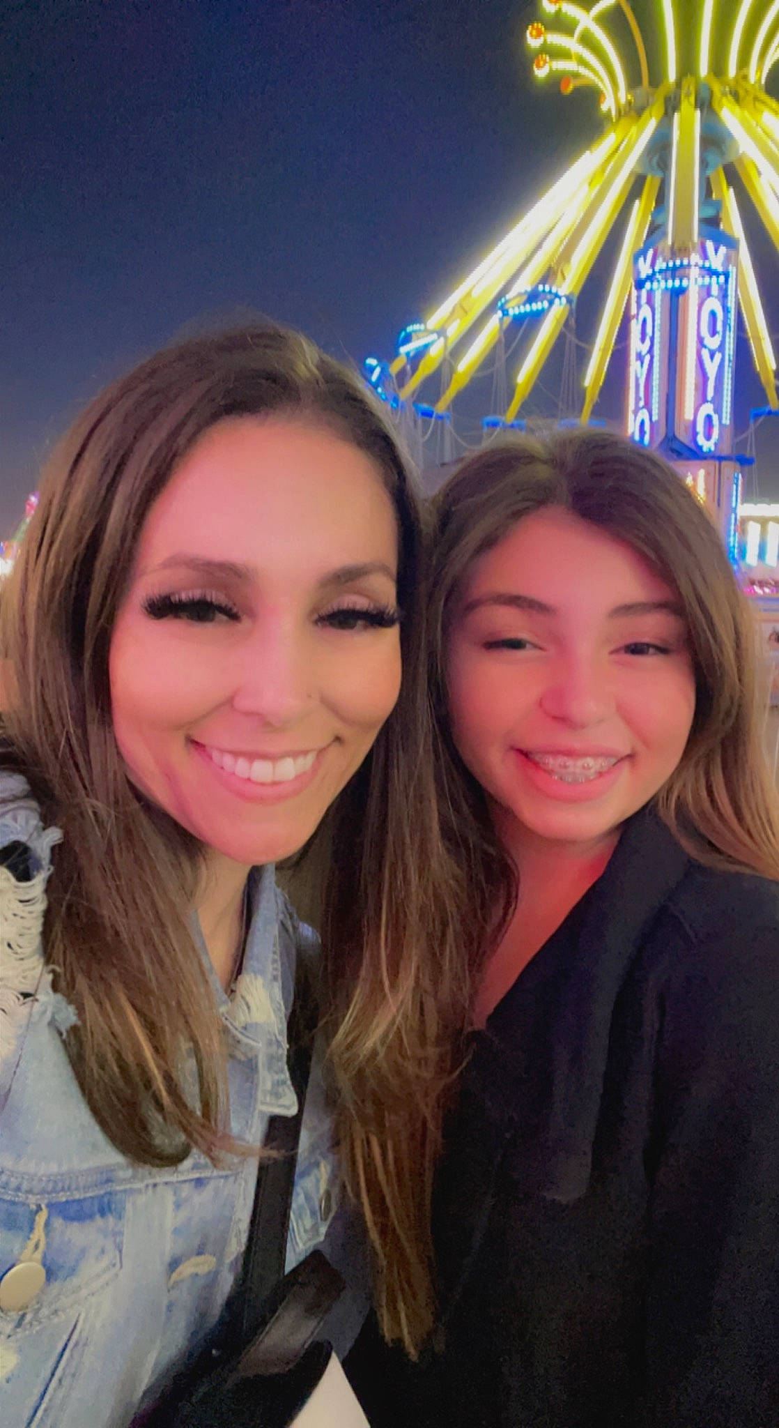 Adrianna is registered to the contest to win money with this photo: chin, electric_blue, event, eyebrow, flash_photography, friendship, fun, hair, happy, iris, joy, layered_hair, leisure, lip, long_hair, organ, people, person, skin, sky