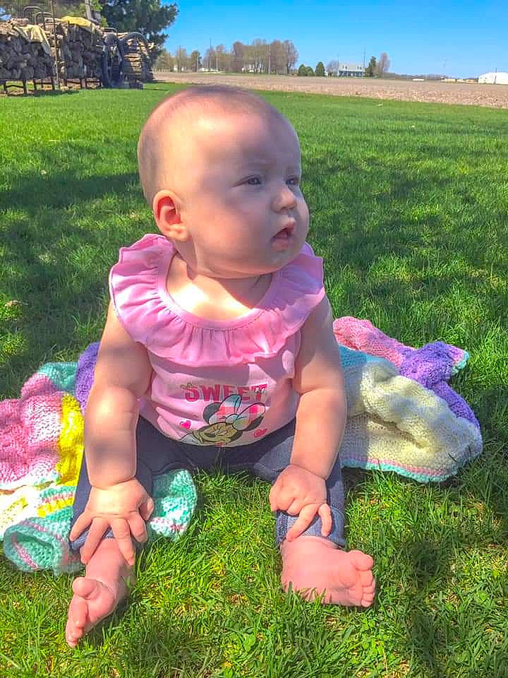 Pyper is registered to the contest to win money with this photo: baby, child, fun, grass, grass_family, lawn, leaf, meadow, person, plant, play, sitting, smile, summer, toddler