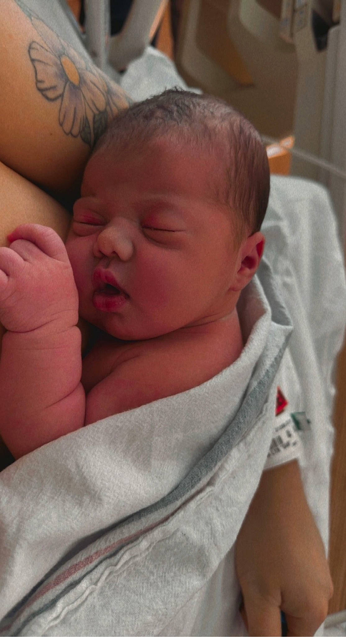 Kynslee is registered to the contest to win money with this photo: abdomen, arm, baby, baby_sleeping, cheek, chest, comfort, eye, eyebrow, eyelash, finger, gesture, human_body, lip, mouth, neck, nose, person, skin, thumb