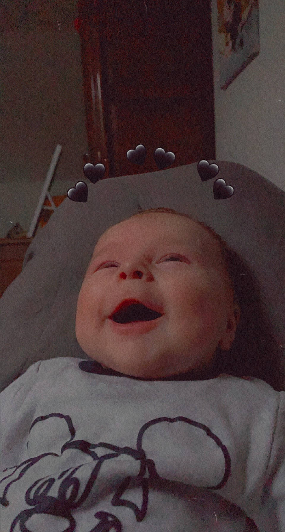 Yonny participe au concours pour gagner de l'argent avec cette photo : baby, baby_laughing, baby_toddler_clothing, cheek, chin, eyebrow, forehead, happy, head, headgear, iris, jaw, lip, mouth, nose, person, pink, skin, smile, toddler