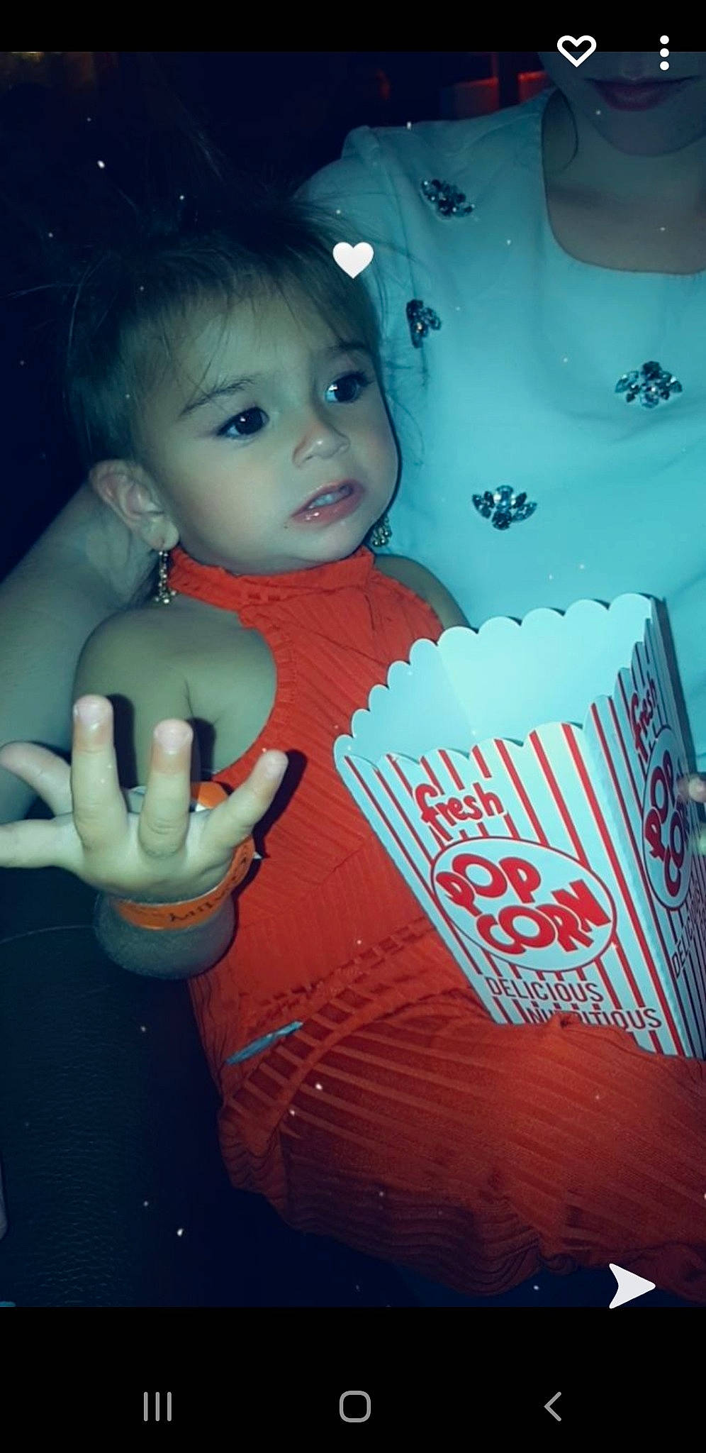 Kelyana participe au concours pour gagner de l'argent avec cette photo : arm, baby, baby_products, baby_toddler_clothing, child, cool, dessert, eye, finger, flash_photography, font, fun, happy, head, mouth, nail, person, room, sitting, sweetness