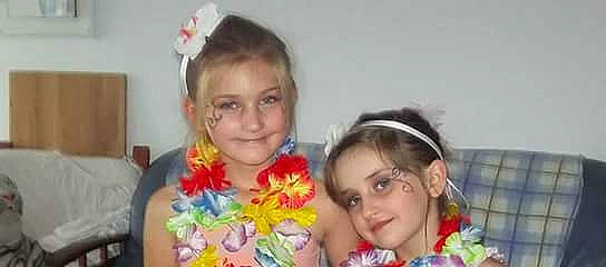 Alexia a rejoint le concours — aidez-le/la à gagner de superbes lots ! child, daughter, fun, girl, joy, person, product, toddler