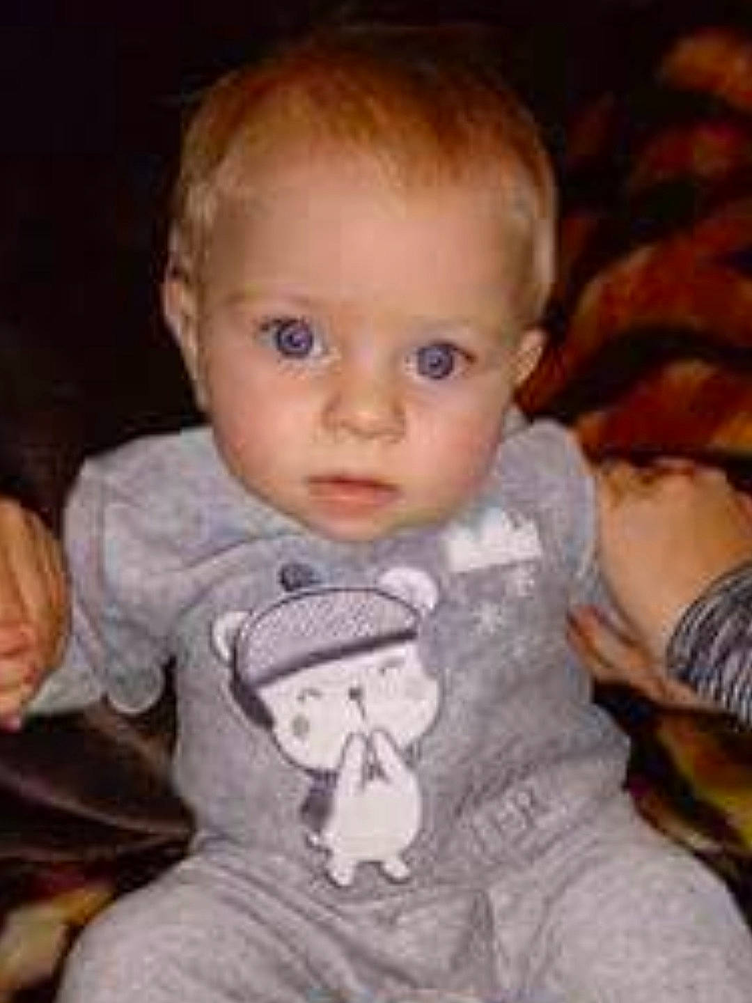 Ethan a rejoint le concours — aidez-le/la à gagner de superbes lots ! cheek, child, ear, eye, face, finger, girl, head, human_hair_color, infant, iris, mouth, nose, person, product, smile, toddler