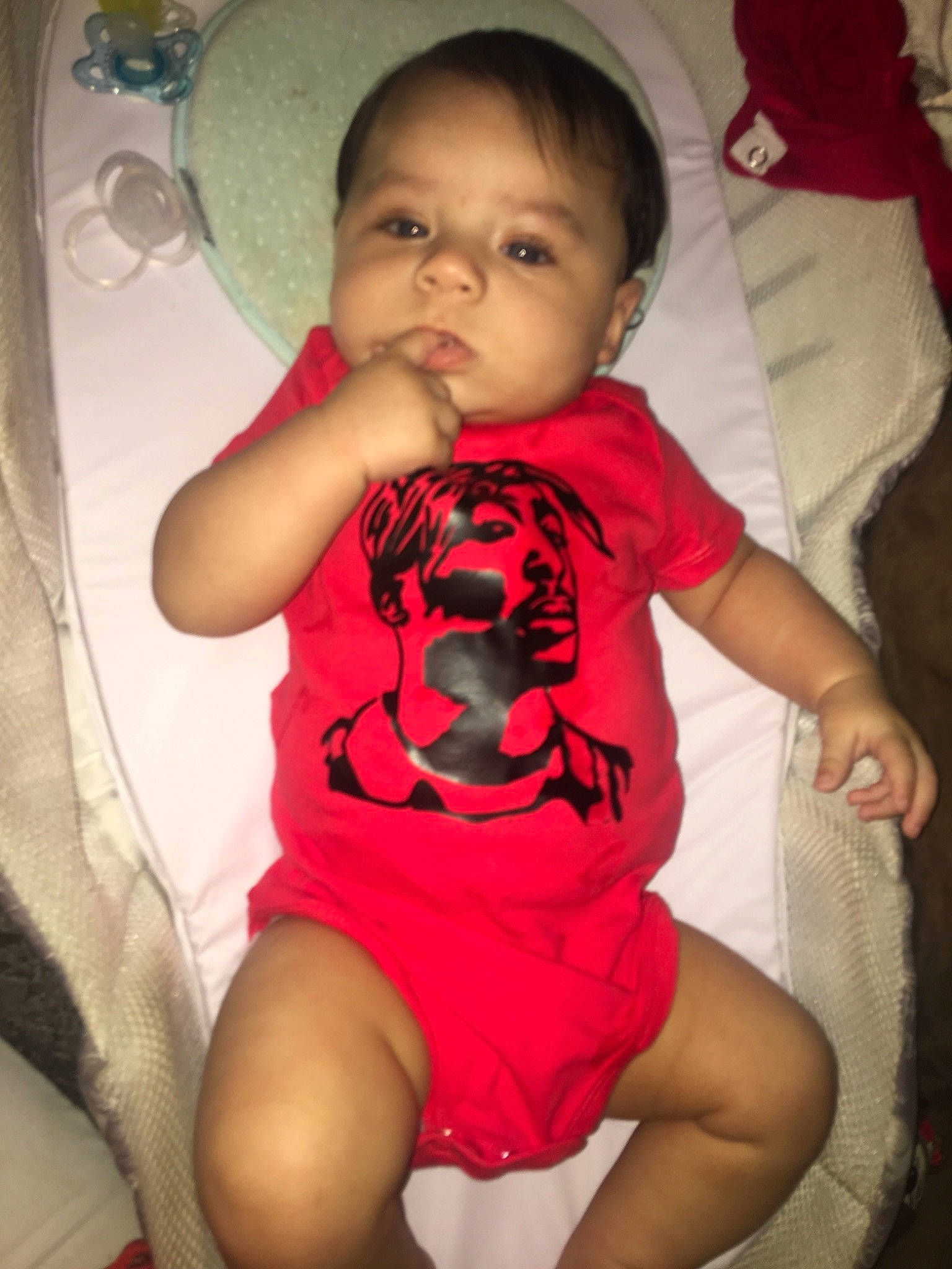 Giovani is registered to the contest to win money with this photo: