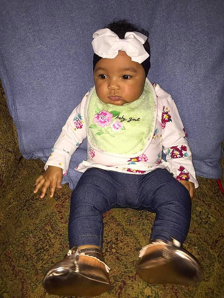 Makylah is registered to the contest to win money with this photo: child, fun, girl, hair_accessory, headgear, headwear, infant, person, product, sitting, skin, smile, toddler