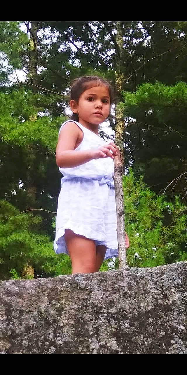 Zahra joined the competition — help win amazing prizes! child, person, summer