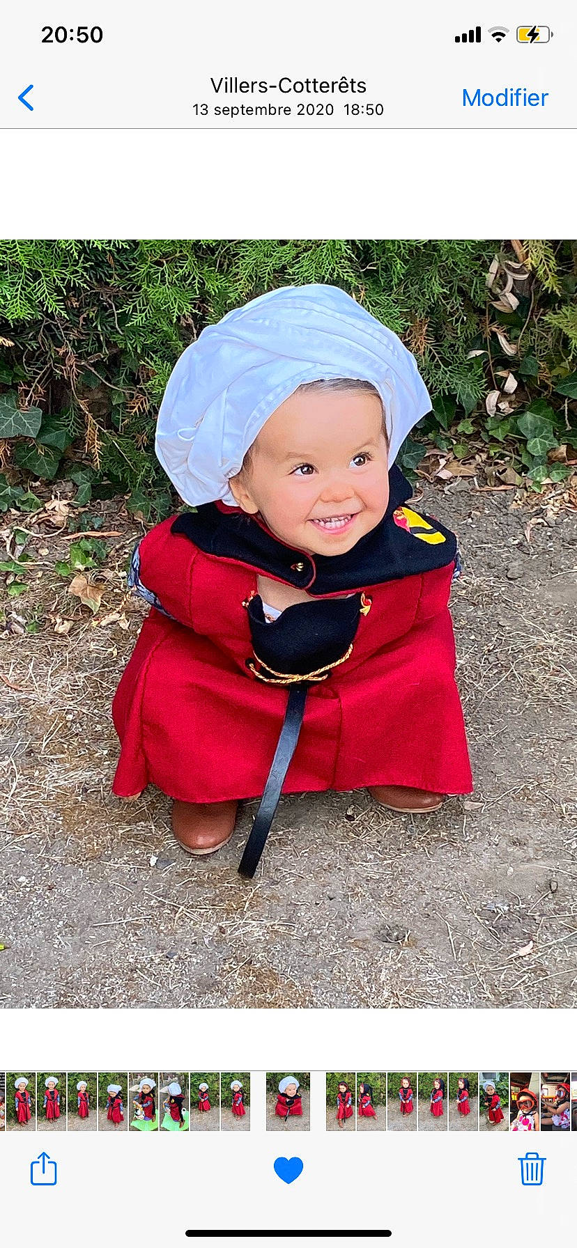 Marceline a rejoint le concours — aidez-le/la à gagner de superbes lots ! baby, baby_carriage, baby_products, baby_toddler_clothing, cap, costume, electric_blue, fashion_accessory, grass, happy, headgear, headwear, jacket, joy, leisure, magenta, people_in_nature, person, recreation, sleeve